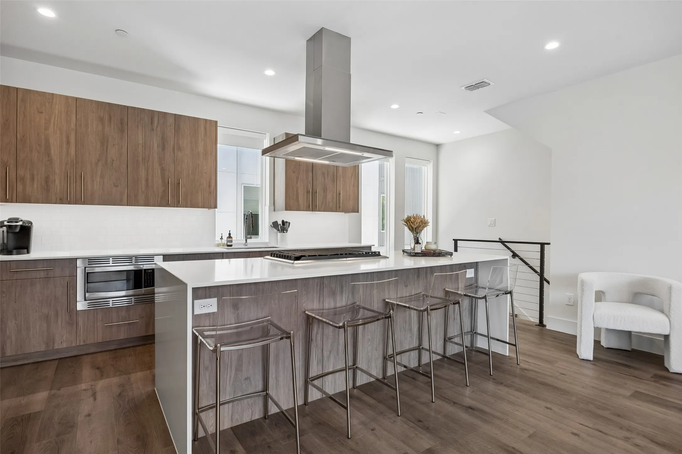Condominium For Sale in Dallas County , 4726 Manett Street 103, Dallas, Texas 75204, 2 Bedroom, 3 Bathroom, 2 Garage spaces, 1,619 Sqft, built in 2019, mls#21373801, Real Estate Agent in Dallas, Homes For Sale in Dallas county, Homes For Sale in Dallas, Realtor in Dallas Texas, Real Estate Brokerage Independent Realty Texas, Luminita Cordes Realtor