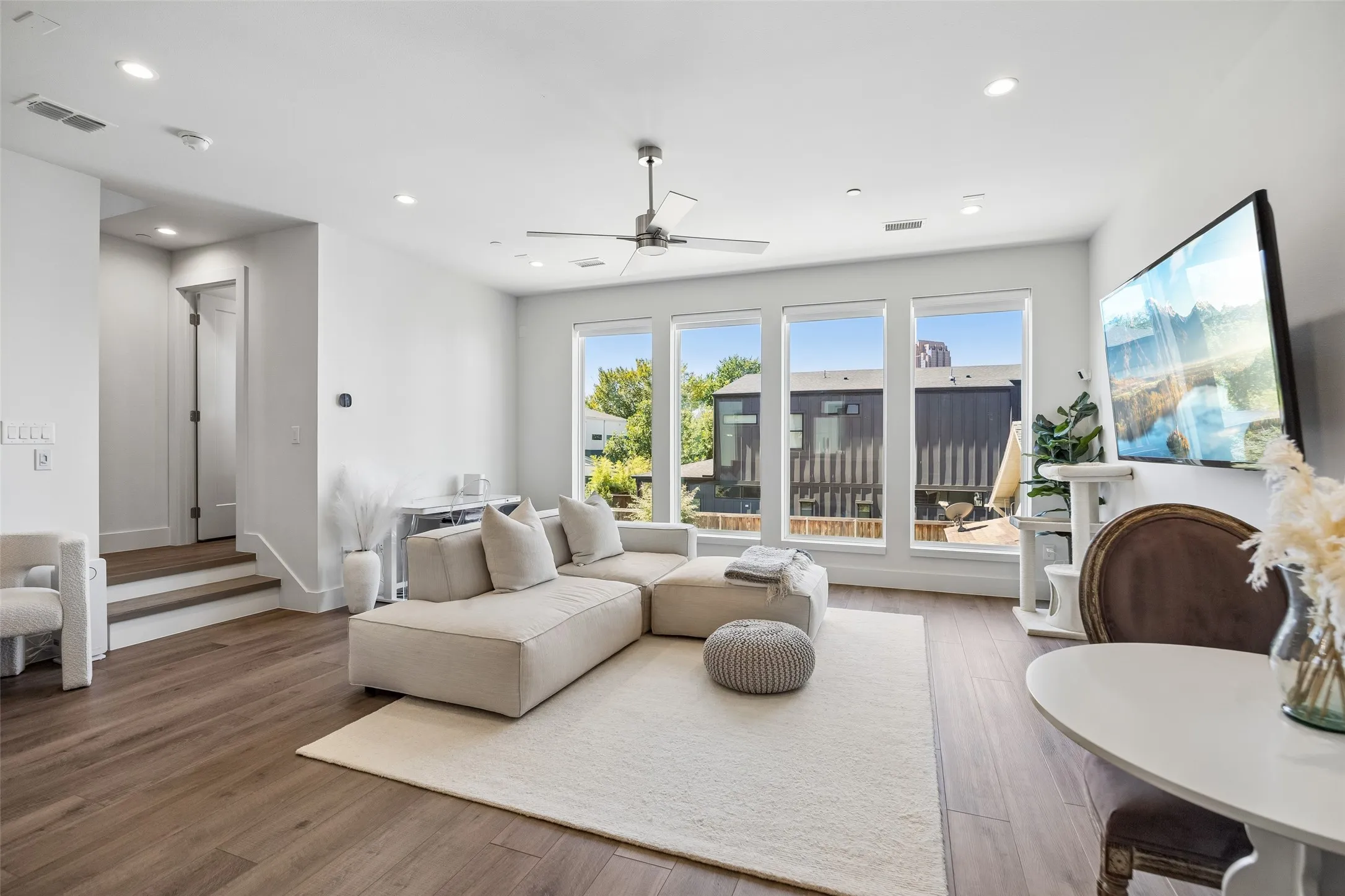 Condominium For Sale in Dallas County , 4726 Manett Street 103, Dallas, Texas 75204, 2 Bedroom, 3 Bathroom, 2 Garage spaces, 1,619 Sqft, built in 2019, mls#21373801, Real Estate Agent in Dallas, Homes For Sale in Dallas county, Homes For Sale in Dallas, Realtor in Dallas Texas, Real Estate Brokerage Independent Realty Texas, Luminita Cordes Realtor