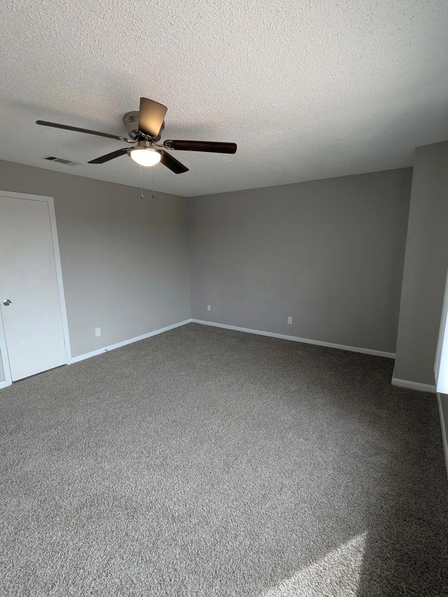 Condominium For Rent in Dallas County , 514 E Belt Line Road A5, De Soto, Texas 75115, 2 Bedroom, 2 Bathroom, Garage spaces, 1,106 Sqft, built in 1983, mls#21373611, Real Estate Agent in De Soto, Homes For Rent in Dallas county, Homes For Rent in De Soto, Realtor in De Soto Texas, Real Estate Brokerage Independent Realty Texas, Luminita Cordes Realtor