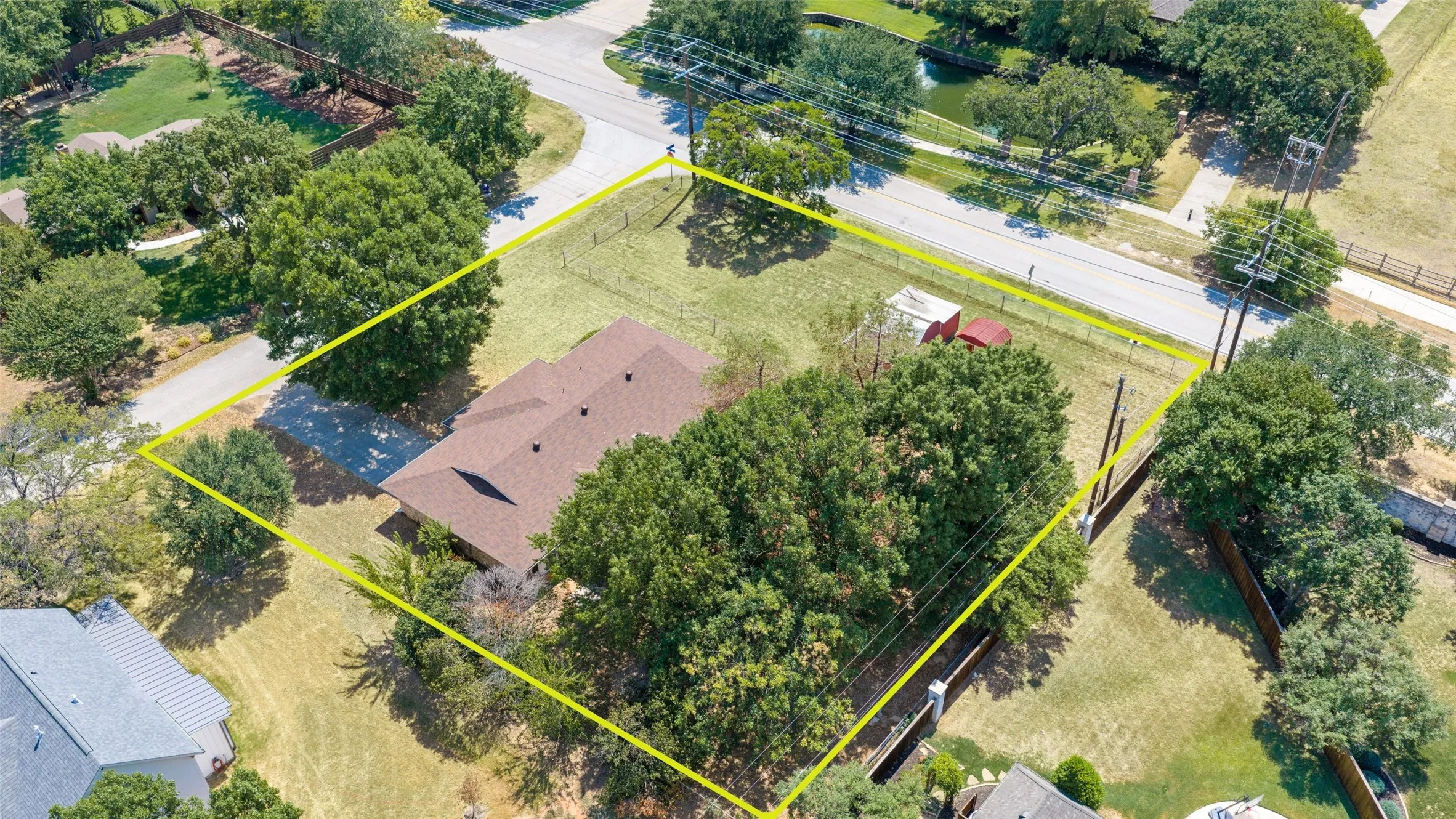 Single Family Residence For Sale in Tarrant County , 7108 Jo Will Street, Colleyville, Texas 76034, 3 Bedroom, 2 Bathroom, 2 Garage spaces, 1,795 Sqft, built in 1976, mls#21368314, Real Estate Agent in Colleyville, Homes For Sale in Tarrant county, Homes For Sale in Colleyville, Realtor in Colleyville Texas, Real Estate Brokerage Independent Realty Texas, Luminita Cordes Realtor