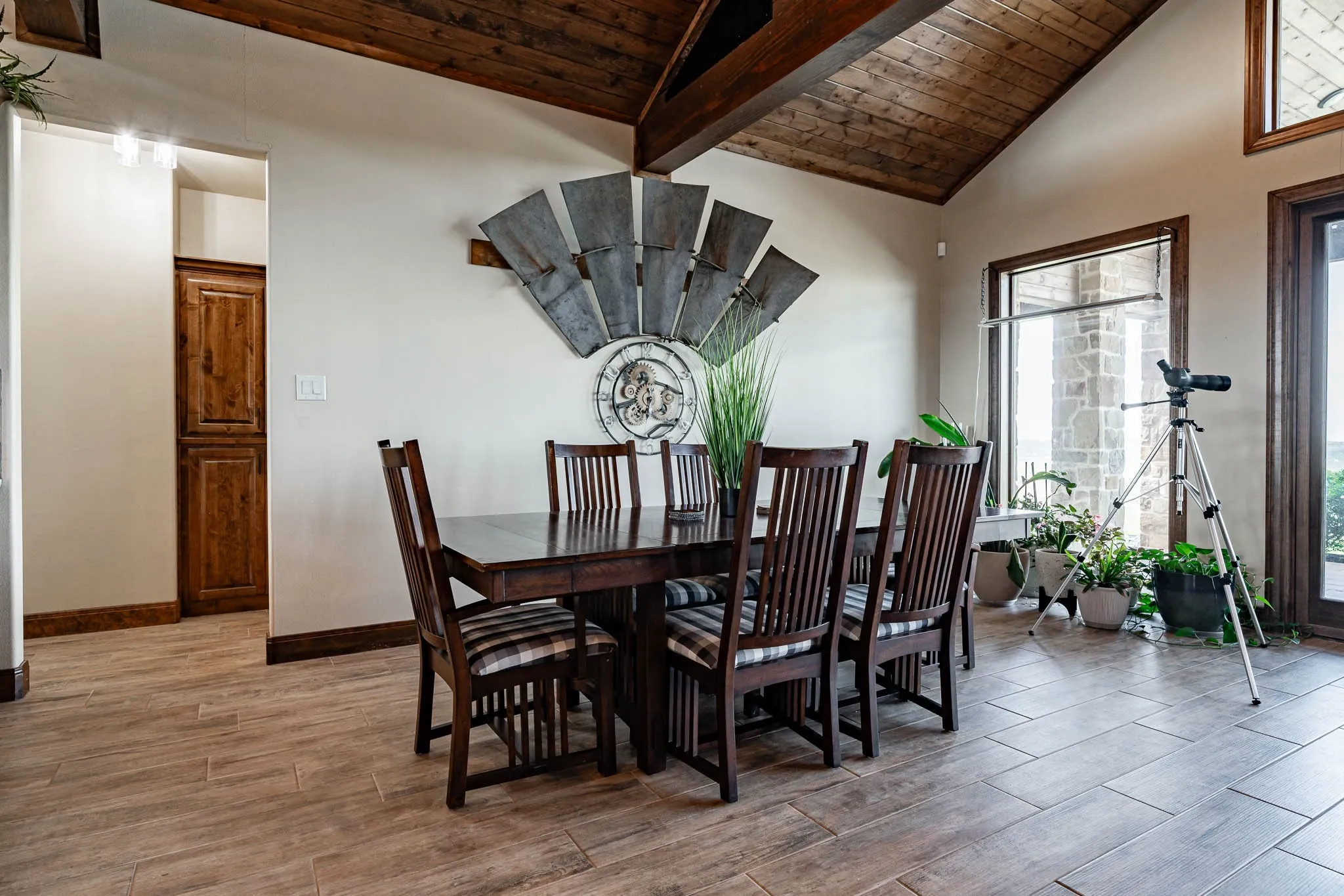 Single Family Residence For Sale in Taylor County , 1032 Braune Road, Abilene, Texas 79603, 3 Bedroom, 3 Bathroom, 3 Garage spaces, 2,922 Sqft, built in 2019, mls#21373815, Real Estate Agent in Abilene, Homes For Sale in Taylor county, Homes For Sale in Abilene, Realtor in Abilene Texas, Real Estate Brokerage Independent Realty Texas, Luminita Cordes Realtor