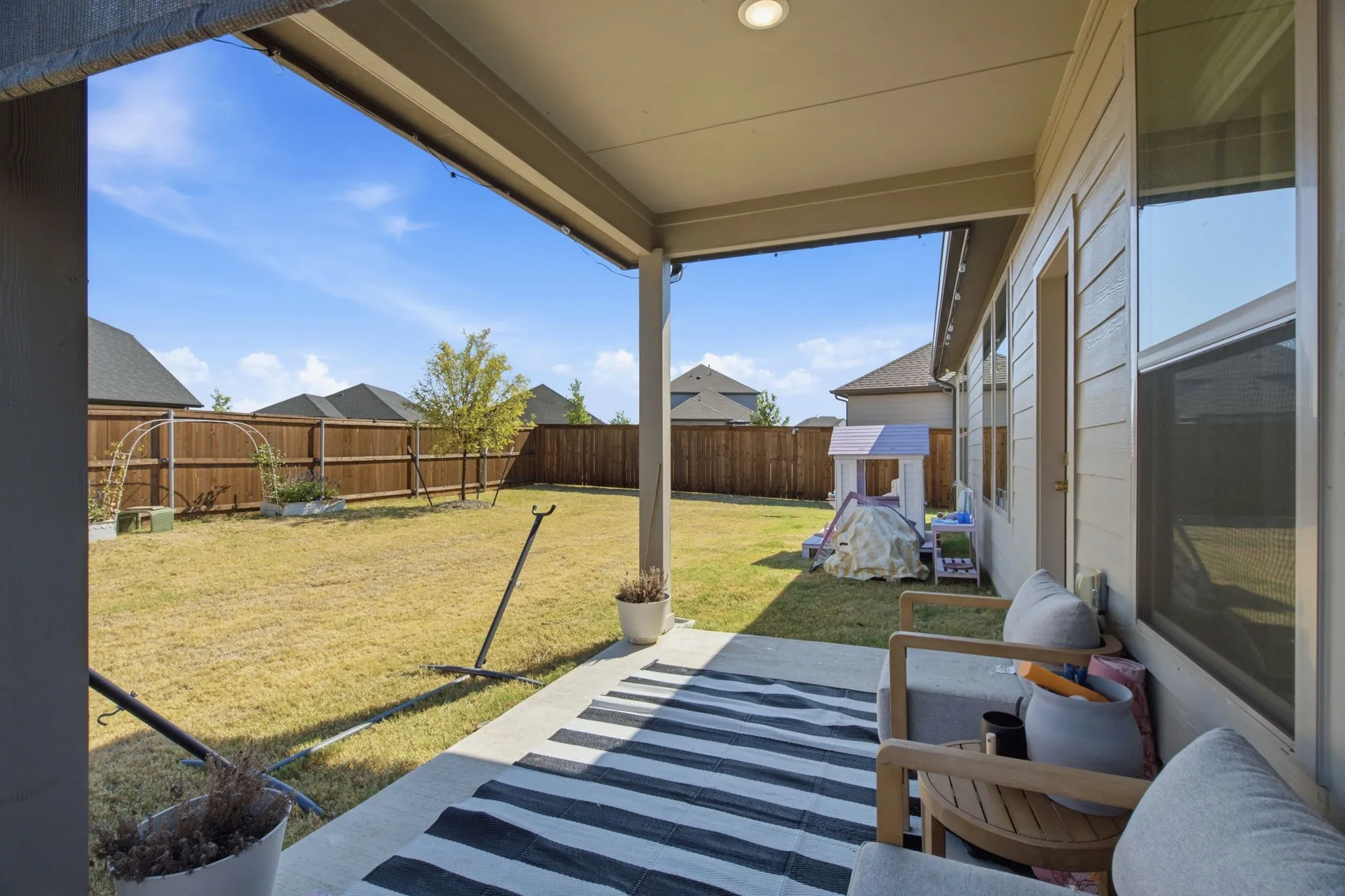 Single Family Residence For Sale in Kaufman County , 2318 Highbury Hill, Forney, Texas 75126, 5 Bedroom, 3 Bathroom, 2 Garage spaces, 3,121 Sqft, built in 2025, mls#21373663, Real Estate Agent in Forney, Homes For Sale in Kaufman county, Homes For Sale in Forney, Realtor in Forney Texas, Real Estate Brokerage Independent Realty Texas, Luminita Cordes Realtor