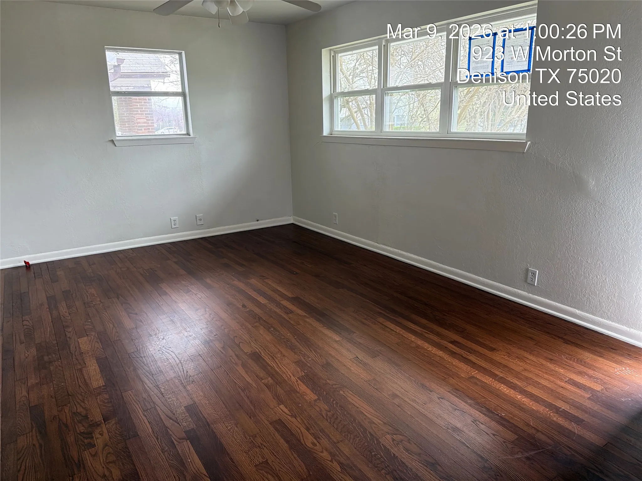 Duplex For Rent in Grayson County , 927 W Morton Street, Denison, Texas 75020, 2 Bedroom, 1 Bathroom, Garage spaces, 1,033 Sqft, built in 1962, mls#21368910, Real Estate Agent in Denison, Homes For Rent in Grayson county, Homes For Rent in Denison, Realtor in Denison Texas, Real Estate Brokerage Independent Realty Texas, Luminita Cordes Realtor