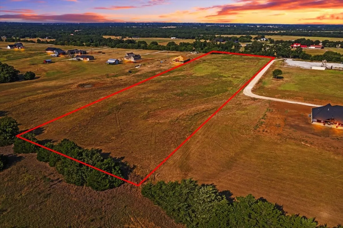 Unimproved Land For Sale in Grayson County , Lot 1A Riley Road, Whitesboro, Texas 76273, 0, 0, Garage spaces, 0 Sqft, built in 0, mls#21372543, Real Estate Agent in Whitesboro, Homes For Sale in Grayson county, Homes For Sale in Whitesboro, Realtor in Whitesboro Texas, Real Estate Brokerage Independent Realty Texas, Luminita Cordes Realtor