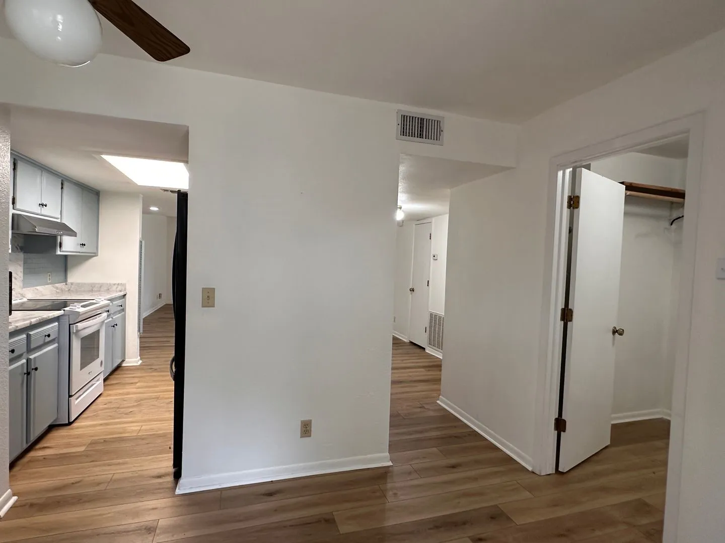 Townhouse For Rent in Brown County , 1601 14th, Brownwood, Texas 76801, 3 Bedroom, 3 Bathroom, 2 Garage spaces, 1,654 Sqft, built in 1981, mls#21373817, Real Estate Agent in Brownwood, Homes For Rent in Brown county, Homes For Rent in Brownwood, Realtor in Brownwood Texas, Real Estate Brokerage Independent Realty Texas, Luminita Cordes Realtor