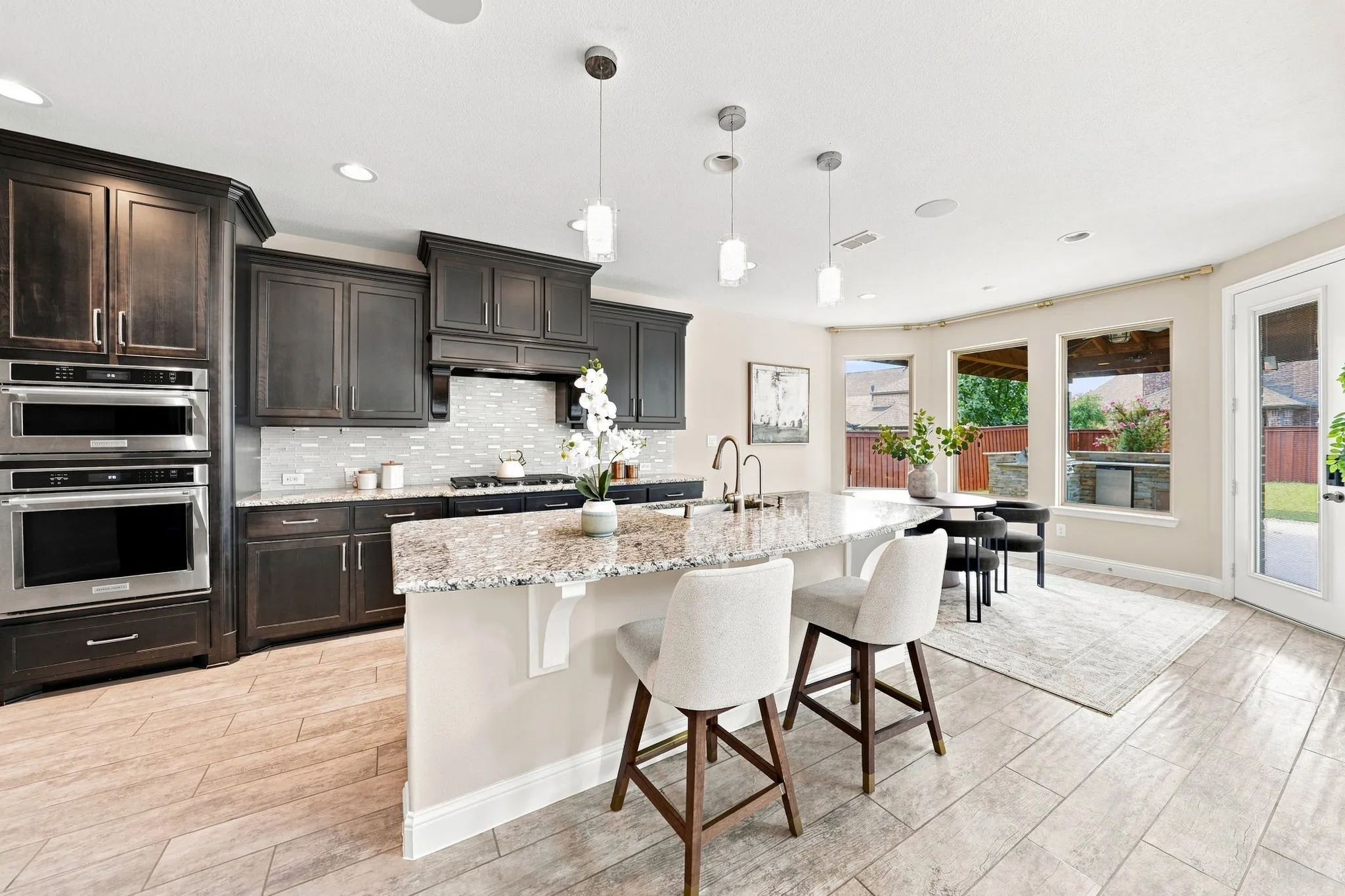 Single Family Residence For Sale in Denton County , 3744 Manchester, The Colony, Texas 75056, 4 Bedroom, 4 Bathroom, 2 Garage spaces, 3,505 Sqft, built in 2016, mls#21373844, Real Estate Agent in The Colony, Homes For Sale in Denton county, Homes For Sale in The Colony, Realtor in The Colony Texas, Real Estate Brokerage Independent Realty Texas, Luminita Cordes Realtor