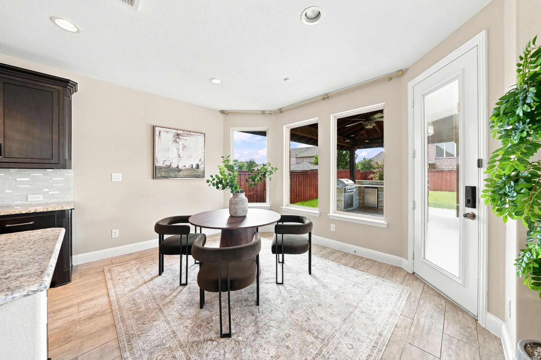 Single Family Residence For Sale in Denton County , 3744 Manchester, The Colony, Texas 75056, 4 Bedroom, 4 Bathroom, 2 Garage spaces, 3,505 Sqft, built in 2016, mls#21373844, Real Estate Agent in The Colony, Homes For Sale in Denton county, Homes For Sale in The Colony, Realtor in The Colony Texas, Real Estate Brokerage Independent Realty Texas, Luminita Cordes Realtor