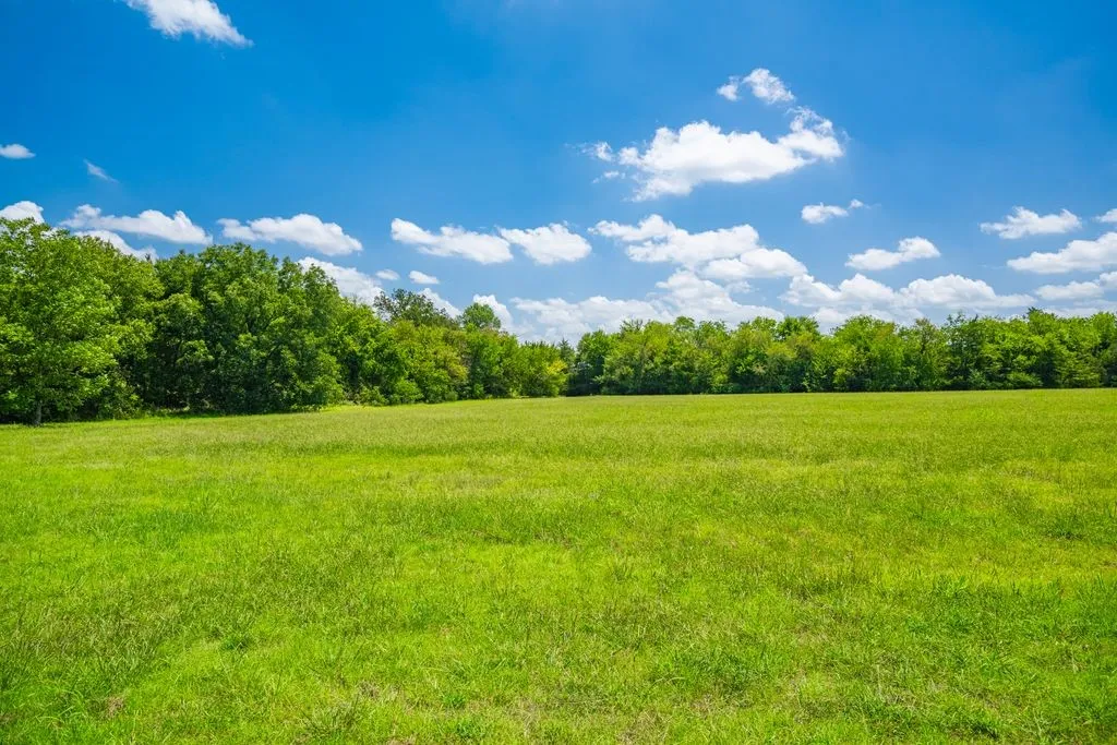 Farm For Sale in Hopkins County , 0 County Road 3573, Dike, Texas 75437, 4 Bedroom, 4 Bathroom, 2 Garage spaces, 5,100 Sqft, built in 2016, mls#21372355, Real Estate Agent in Dike, Homes For Sale in Hopkins county, Homes For Sale in Dike, Realtor in Dike Texas, Real Estate Brokerage Independent Realty Texas, Luminita Cordes Realtor