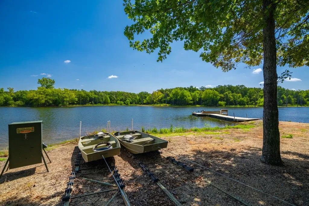 Farm For Sale in Hopkins County , 0 County Road 3573, Dike, Texas 75437, 4 Bedroom, 4 Bathroom, 2 Garage spaces, 5,100 Sqft, built in 2016, mls#21372355, Real Estate Agent in Dike, Homes For Sale in Hopkins county, Homes For Sale in Dike, Realtor in Dike Texas, Real Estate Brokerage Independent Realty Texas, Luminita Cordes Realtor