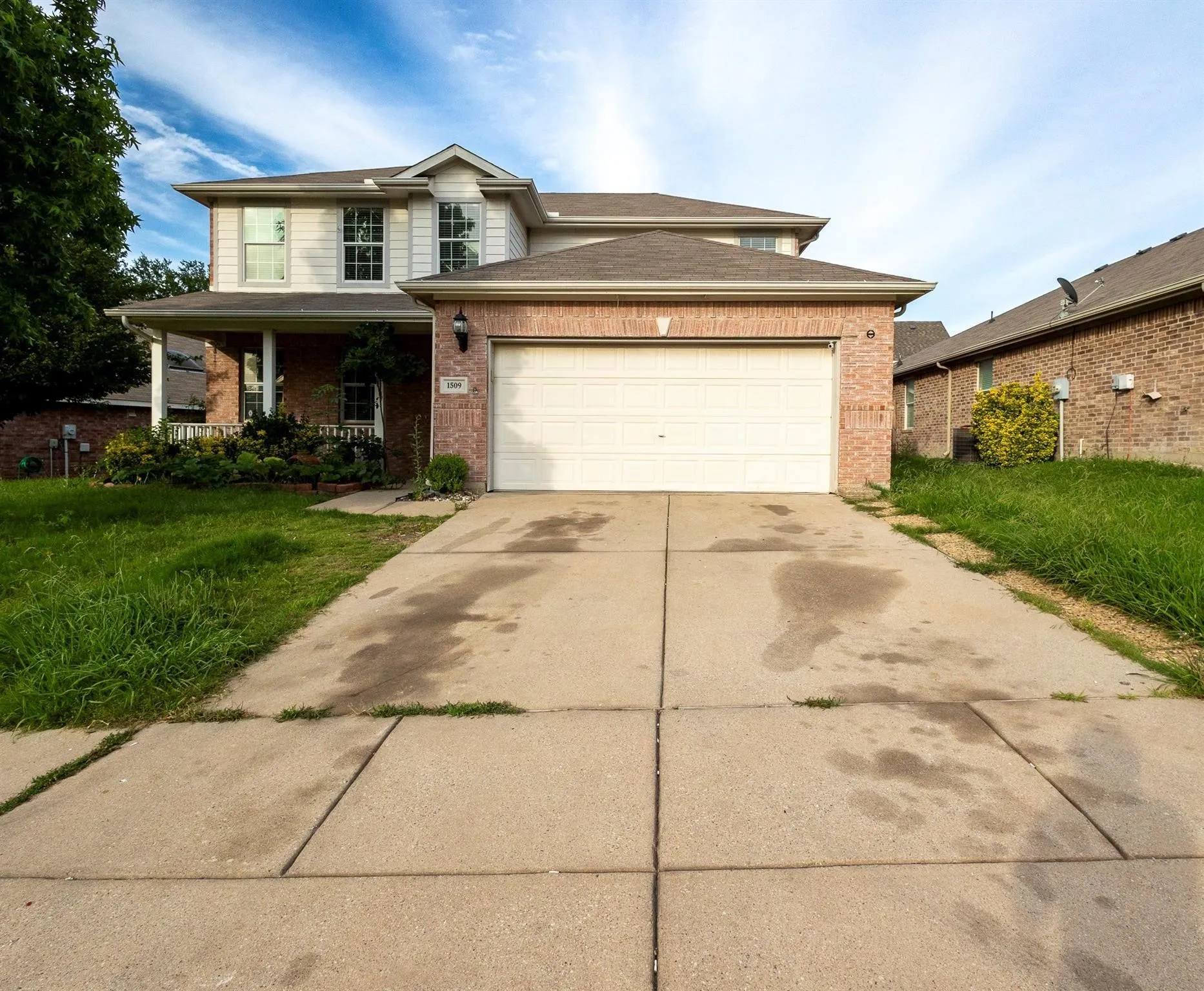 Single Family Residence For Rent in Denton County , 1509 Heron Drive, Aubrey, Texas 76227, 4 Bedroom, 3 Bathroom, 2 Garage spaces, 2,349 Sqft, built in 2004, mls#21373878, Real Estate Agent in Aubrey, Homes For Rent in Denton county, Homes For Rent in Aubrey, Realtor in Aubrey Texas, Real Estate Brokerage Independent Realty Texas, Luminita Cordes Realtor