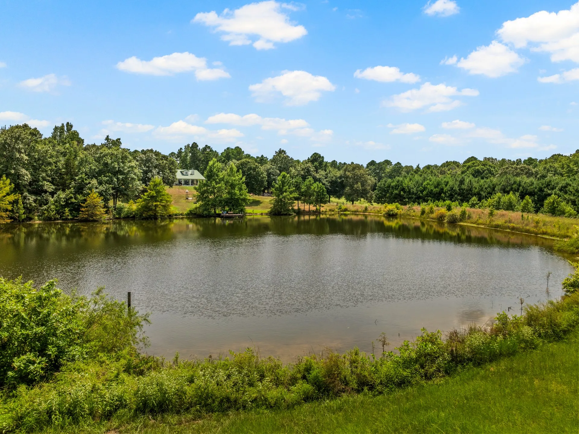 Single Family Residence For Sale in Morris County , 140 County Road 2242, Daingerfield, Texas 75638, 4 Bedroom, 4 Bathroom, 4 Garage spaces, 2,258 Sqft, built in 2006, mls#21373548, Real Estate Agent in Daingerfield, Homes For Sale in Morris county, Homes For Sale in Daingerfield, Realtor in Daingerfield Texas, Real Estate Brokerage Independent Realty Texas, Luminita Cordes Realtor