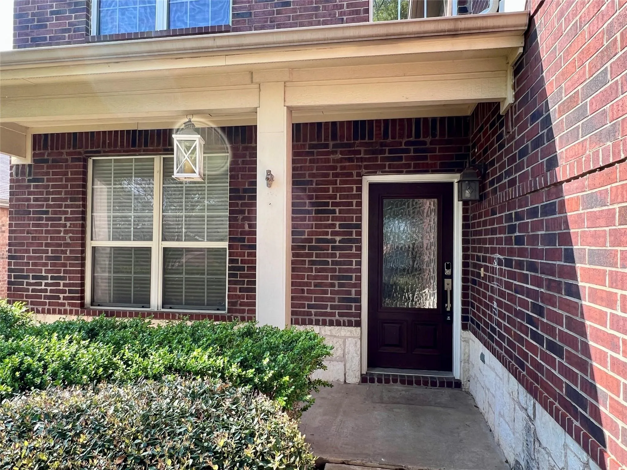 Single Family Residence For Rent in Collin County , 6917 Red Bluff Drive, Mc Kinney, Texas 75070, 4 Bedroom, 3 Bathroom, 2 Garage spaces, 2,280 Sqft, built in 2003, mls#21373863, Real Estate Agent in Mc Kinney, Homes For Rent in Collin county, Homes For Rent in Mc Kinney, Realtor in Mc Kinney Texas, Real Estate Brokerage Independent Realty Texas, Luminita Cordes Realtor