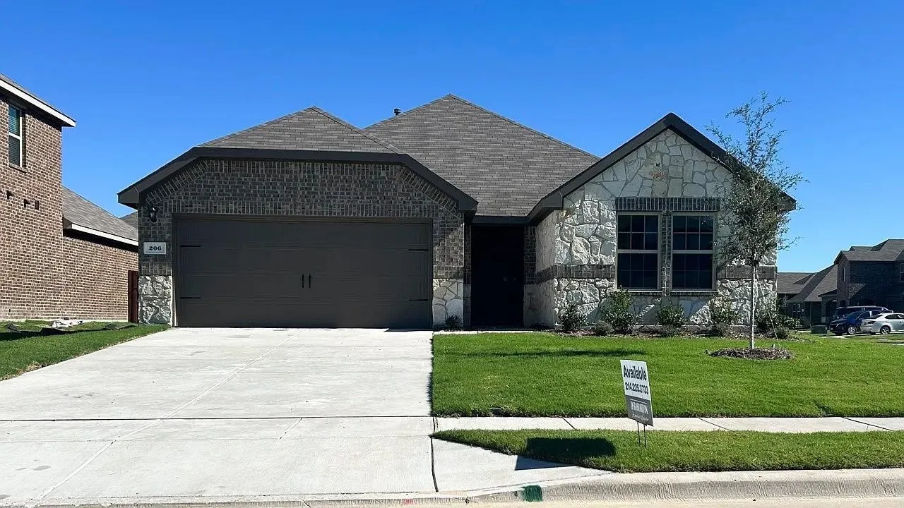 Single Family Residence For Rent in Hunt County , 206 Greenshade Lane, Caddo Mills, Texas 75135, 5 Bedroom, 2 Bathroom, 2 Garage spaces, 2,012 Sqft, built in 2024, mls#21373877, Real Estate Agent in Caddo Mills, Homes For Rent in Hunt county, Homes For Rent in Caddo Mills, Realtor in Caddo Mills Texas, Real Estate Brokerage Independent Realty Texas, Luminita Cordes Realtor
