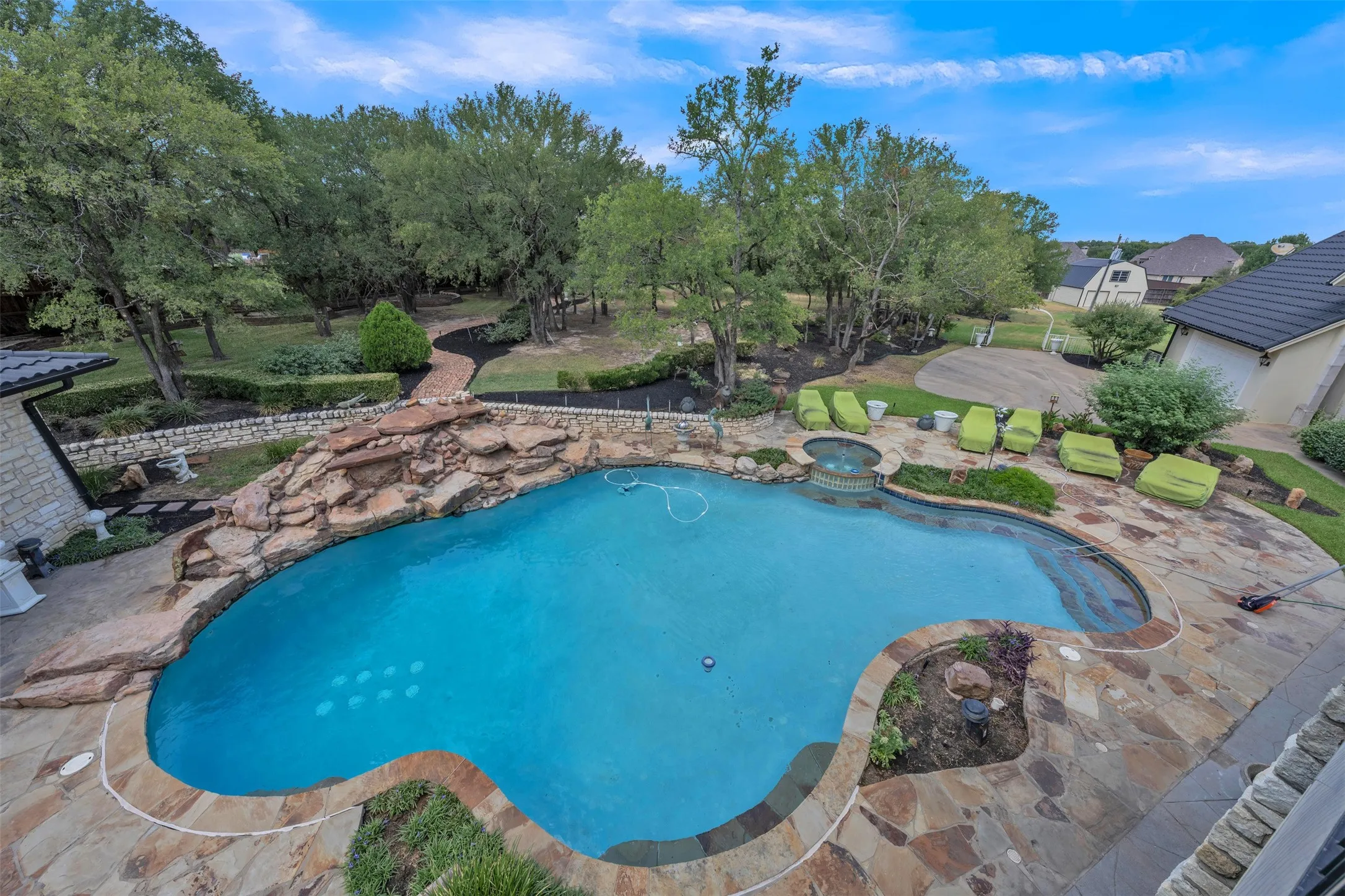 Single Family Residence For Sale in Tarrant County , 8801 Clay Hibbins Road, Keller, Texas 76248, 6 Bedroom, 7 Bathroom, 4 Garage spaces, 6,787 Sqft, built in 1994, mls#21372785, Real Estate Agent in Keller, Homes For Sale in Tarrant county, Homes For Sale in Keller, Realtor in Keller Texas, Real Estate Brokerage Independent Realty Texas, Luminita Cordes Realtor