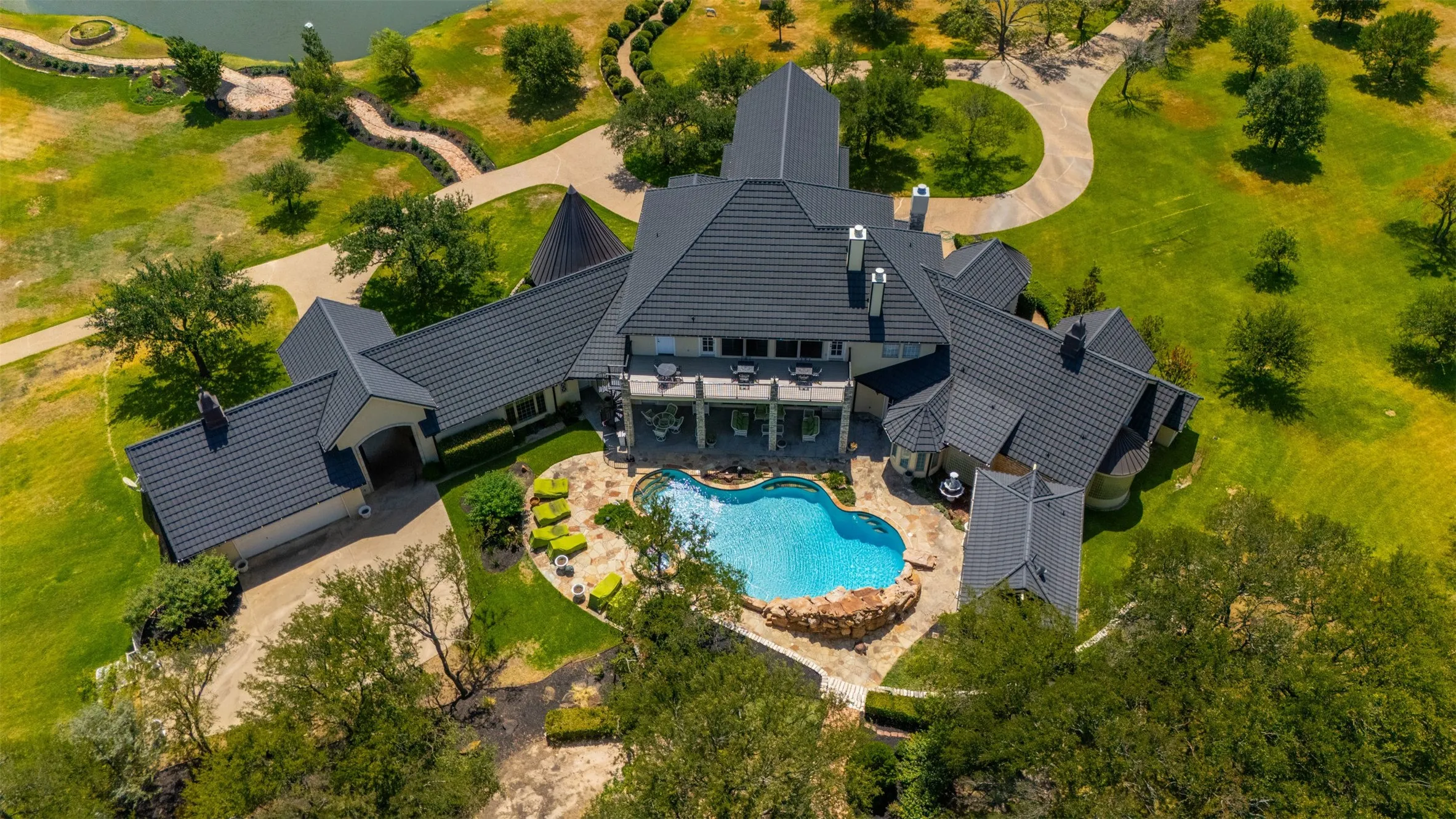 Single Family Residence For Sale in Tarrant County , 8801 Clay Hibbins Road, Keller, Texas 76248, 6 Bedroom, 7 Bathroom, 4 Garage spaces, 6,787 Sqft, built in 1994, mls#21372785, Real Estate Agent in Keller, Homes For Sale in Tarrant county, Homes For Sale in Keller, Realtor in Keller Texas, Real Estate Brokerage Independent Realty Texas, Luminita Cordes Realtor