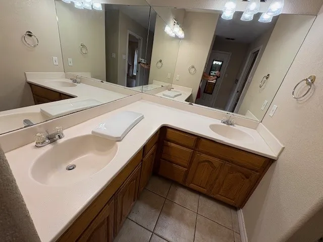 Single Family Residence For Rent in Taylor County , 5402 Willow View Road, Abilene, Texas 79606, 3 Bedroom, 2 Bathroom, 2 Garage spaces, 1,844 Sqft, built in 2002, mls#21373893, Real Estate Agent in Abilene, Homes For Rent in Taylor county, Homes For Rent in Abilene, Realtor in Abilene Texas, Real Estate Brokerage Independent Realty Texas, Luminita Cordes Realtor