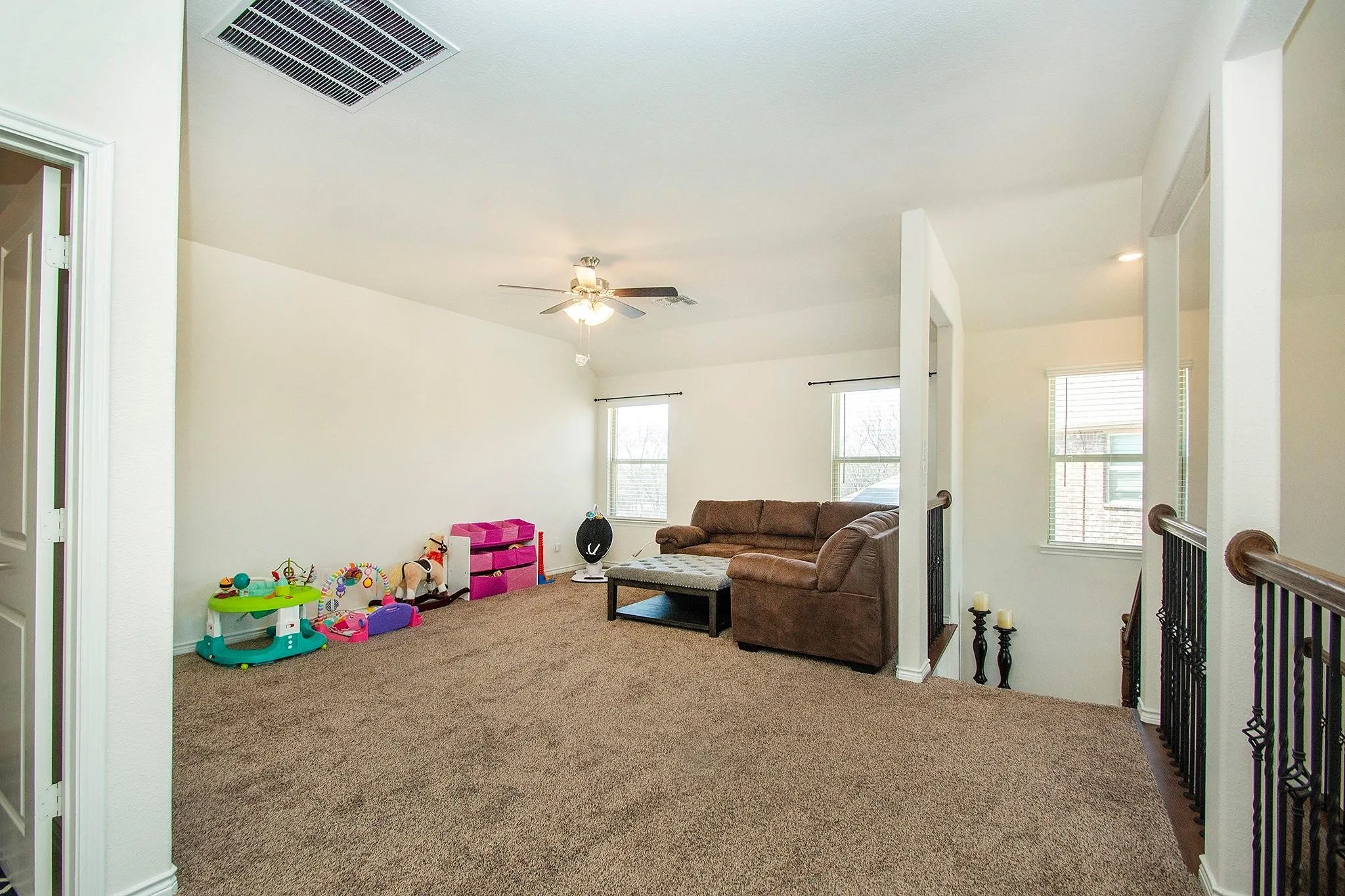 Single Family Residence For Rent in Collin County , 204 Cowboy Way, Anna, Texas 75409, 5 Bedroom, 4 Bathroom, 2 Garage spaces, 2,928 Sqft, built in 2019, mls#21373822, Real Estate Agent in Anna, Homes For Rent in Collin county, Homes For Rent in Anna, Realtor in Anna Texas, Real Estate Brokerage Independent Realty Texas, Luminita Cordes Realtor