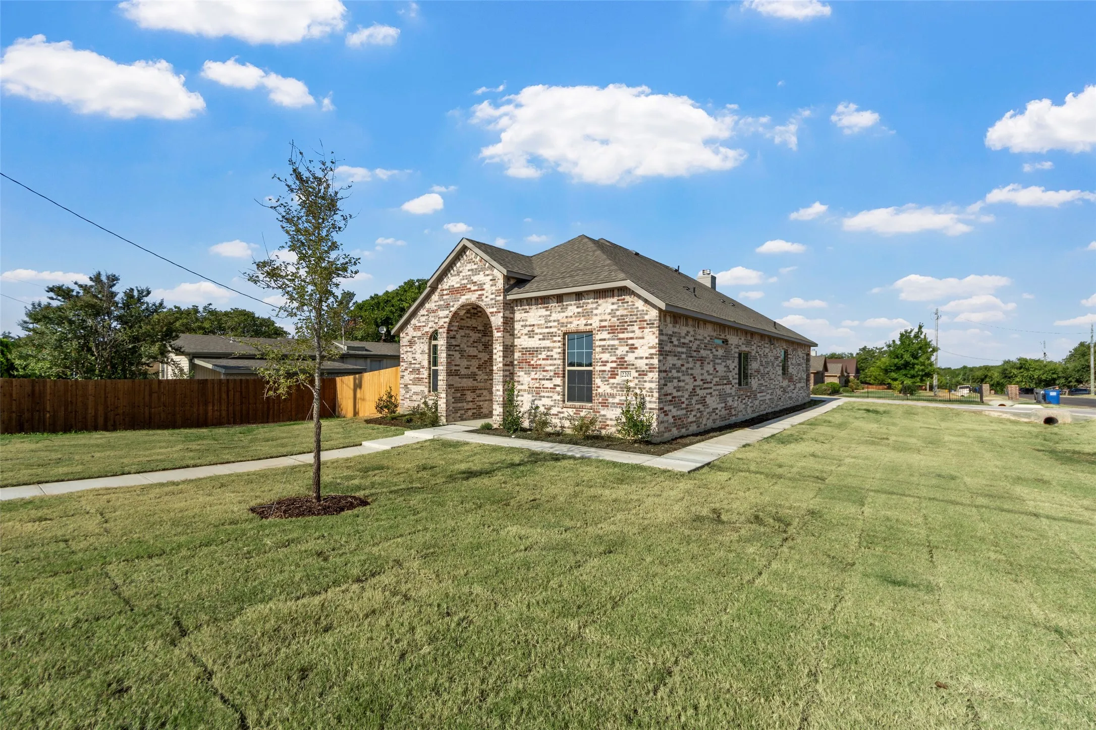 Single Family Residence For Sale in Ellis County , 2201 UHL Road, Glenn Heights, Texas 75154, 3 Bedroom, 2 Bathroom, 2 Garage spaces, 2,117 Sqft, built in 2026, mls#21373588, Real Estate Agent in Glenn Heights, Homes For Sale in Ellis county, Homes For Sale in Glenn Heights, Realtor in Glenn Heights Texas, Real Estate Brokerage Independent Realty Texas, Luminita Cordes Realtor