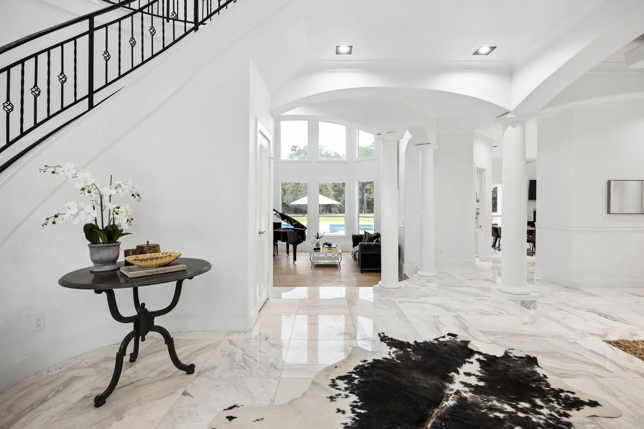 Single Family Residence For Sale in Denton County , 5704 Lighthouse Drive, Flower Mound, Texas 75022, 6 Bedroom, 6 Bathroom, 4 Garage spaces, 7,551 Sqft, built in 2005, mls#21372577, Real Estate Agent in Flower Mound, Homes For Sale in Denton county, Homes For Sale in Flower Mound, Realtor in Flower Mound Texas, Real Estate Brokerage Independent Realty Texas, Luminita Cordes Realtor
