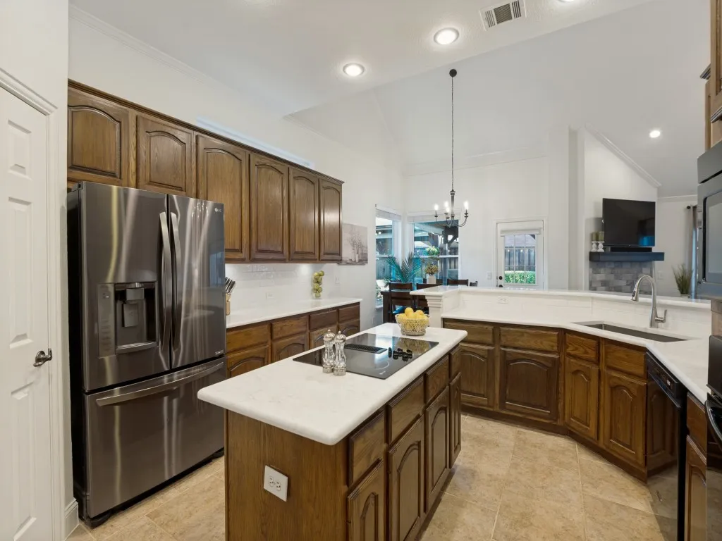 Single Family Residence For Sale in Collin County , 4308 Echo Bluff Drive, Plano, Texas 75024, 4 Bedroom, 4 Bathroom, 2 Garage spaces, 3,057 Sqft, built in 1992, mls#21373614, Real Estate Agent in Plano, Homes For Sale in Collin county, Homes For Sale in Plano, Realtor in Plano Texas, Real Estate Brokerage Independent Realty Texas, Luminita Cordes Realtor