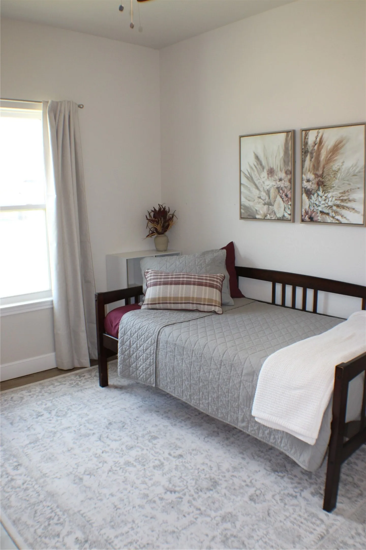 Single Family Residence For Rent in Taylor County , 244 Evening Shade Lane, Abilene, Texas 79602, 4 Bedroom, 2 Bathroom, 2 Garage spaces, 1,747 Sqft, built in 2022, mls#21373907, Real Estate Agent in Abilene, Homes For Rent in Taylor county, Homes For Rent in Abilene, Realtor in Abilene Texas, Real Estate Brokerage Independent Realty Texas, Luminita Cordes Realtor