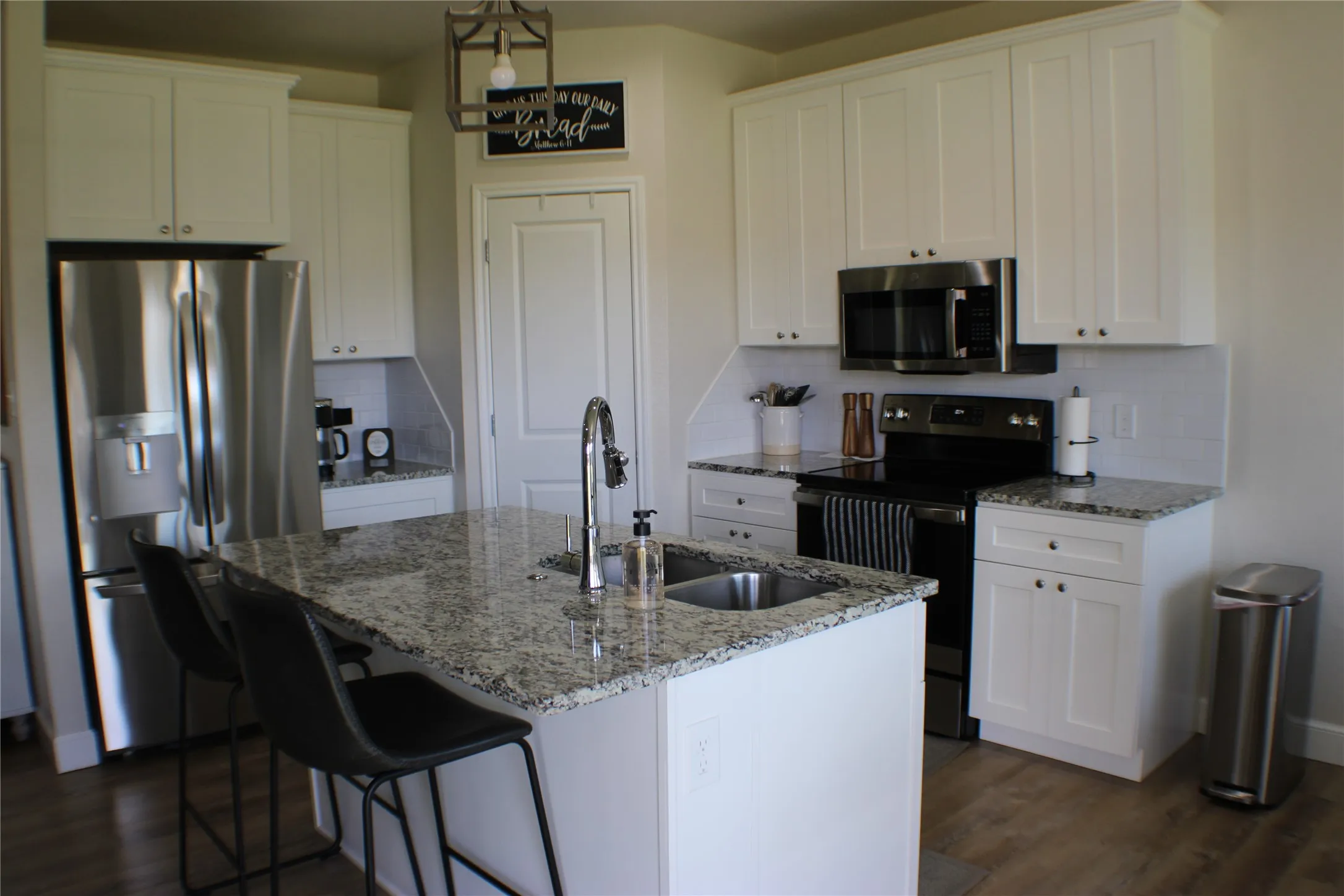 Single Family Residence For Rent in Taylor County , 244 Evening Shade Lane, Abilene, Texas 79602, 4 Bedroom, 2 Bathroom, 2 Garage spaces, 1,747 Sqft, built in 2022, mls#21373907, Real Estate Agent in Abilene, Homes For Rent in Taylor county, Homes For Rent in Abilene, Realtor in Abilene Texas, Real Estate Brokerage Independent Realty Texas, Luminita Cordes Realtor