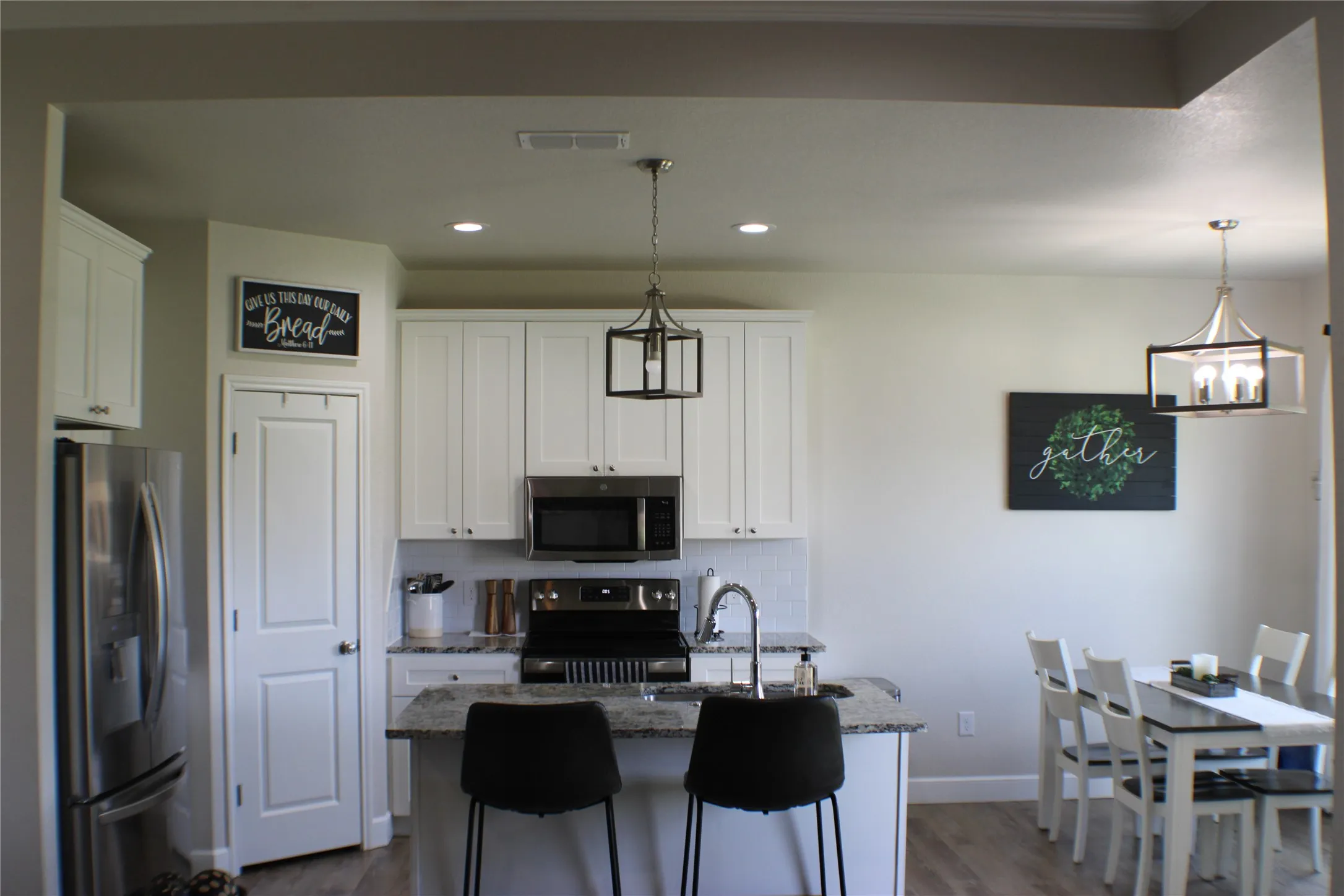 Single Family Residence For Rent in Taylor County , 244 Evening Shade Lane, Abilene, Texas 79602, 4 Bedroom, 2 Bathroom, 2 Garage spaces, 1,747 Sqft, built in 2022, mls#21373907, Real Estate Agent in Abilene, Homes For Rent in Taylor county, Homes For Rent in Abilene, Realtor in Abilene Texas, Real Estate Brokerage Independent Realty Texas, Luminita Cordes Realtor