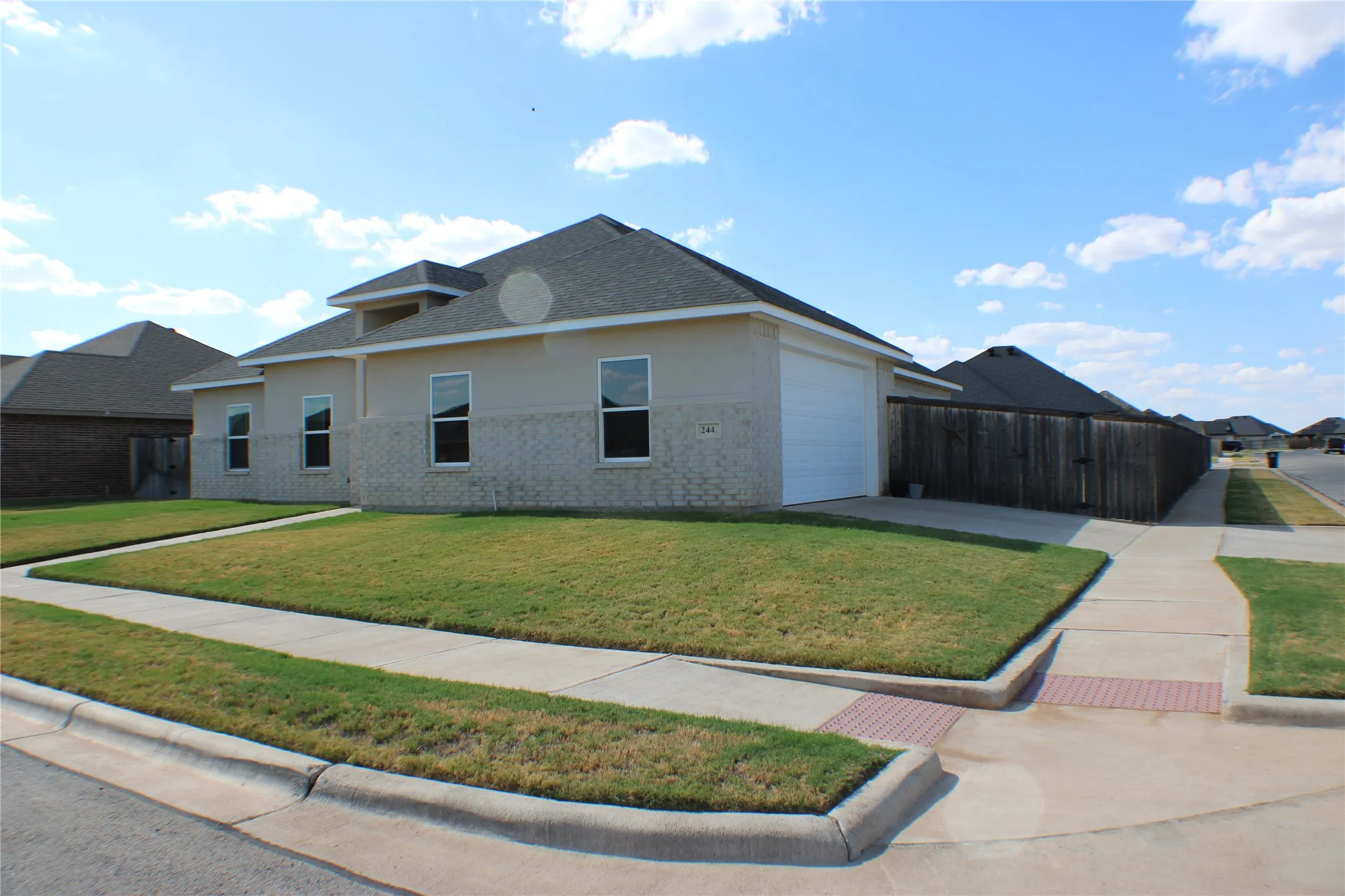 Single Family Residence For Rent in Taylor County , 244 Evening Shade Lane, Abilene, Texas 79602, 4 Bedroom, 2 Bathroom, 2 Garage spaces, 1,747 Sqft, built in 2022, mls#21373907, Real Estate Agent in Abilene, Homes For Rent in Taylor county, Homes For Rent in Abilene, Realtor in Abilene Texas, Real Estate Brokerage Independent Realty Texas, Luminita Cordes Realtor
