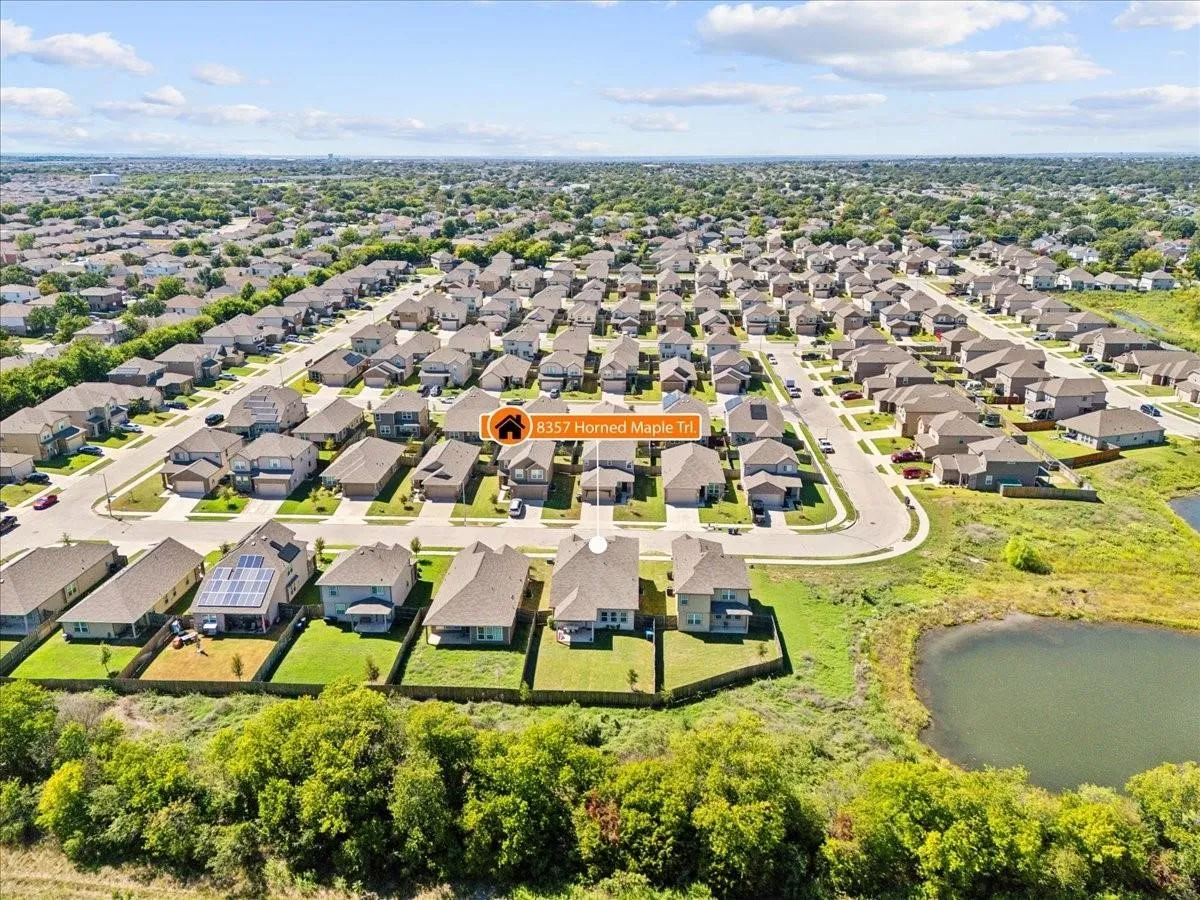 Single Family Residence For Rent in Tarrant County , 8357 Horned Maple Trail, Fort Worth, Texas 76123, 4 Bedroom, 3 Bathroom, 2 Garage spaces, 2,245 Sqft, built in 2021, mls#21373830, Real Estate Agent in Fort Worth, Homes For Rent in Tarrant county, Homes For Rent in Fort Worth, Realtor in Fort Worth Texas, Real Estate Brokerage Independent Realty Texas, Luminita Cordes Realtor