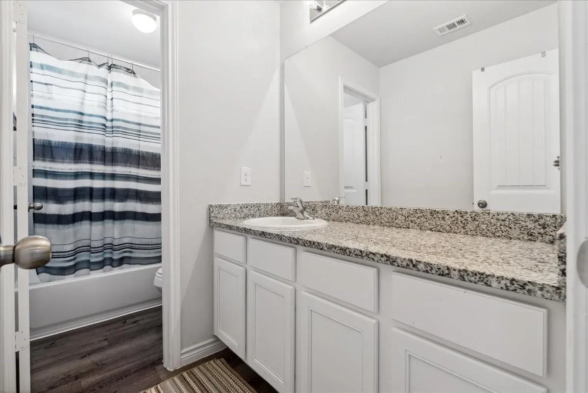Single Family Residence For Rent in Tarrant County , 8357 Horned Maple Trail, Fort Worth, Texas 76123, 4 Bedroom, 3 Bathroom, 2 Garage spaces, 2,245 Sqft, built in 2021, mls#21373830, Real Estate Agent in Fort Worth, Homes For Rent in Tarrant county, Homes For Rent in Fort Worth, Realtor in Fort Worth Texas, Real Estate Brokerage Independent Realty Texas, Luminita Cordes Realtor