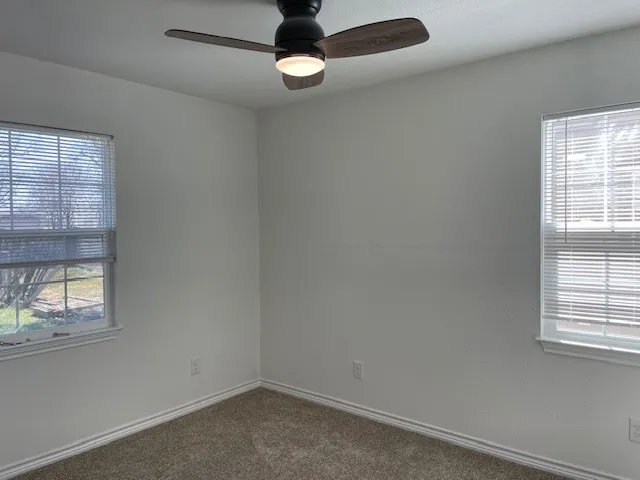 Single Family Residence For Rent in Taylor County , 1321 S Crockett Drive, Abilene, Texas 79605, 3 Bedroom, 1 Bathroom, Garage spaces, 1,008 Sqft, built in 1954, mls#21373914, Real Estate Agent in Abilene, Homes For Rent in Taylor county, Homes For Rent in Abilene, Realtor in Abilene Texas, Real Estate Brokerage Independent Realty Texas, Luminita Cordes Realtor