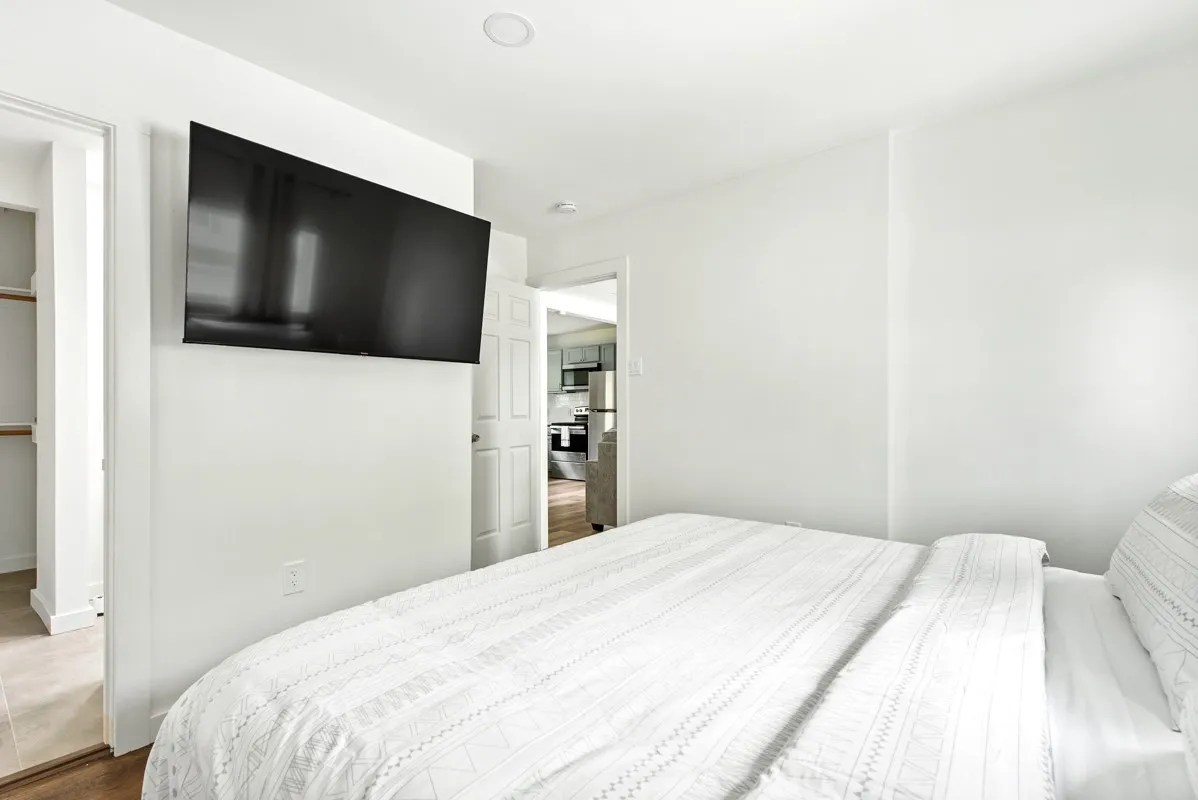 Single Family Residence For Rent in Dallas County , 2321 Muret Street, Irving, Texas 75062, 3 Bedroom, 2 Bathroom, Garage spaces, 1,400 Sqft, built in 1955, mls#21373098, Real Estate Agent in Irving, Homes For Rent in Dallas county, Homes For Rent in Irving, Realtor in Irving Texas, Real Estate Brokerage Independent Realty Texas, Luminita Cordes Realtor