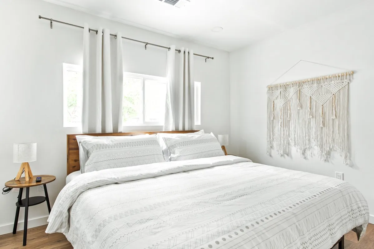 Single Family Residence For Rent in Dallas County , 2321 Muret Street, Irving, Texas 75062, 3 Bedroom, 2 Bathroom, Garage spaces, 1,400 Sqft, built in 1955, mls#21373098, Real Estate Agent in Irving, Homes For Rent in Dallas county, Homes For Rent in Irving, Realtor in Irving Texas, Real Estate Brokerage Independent Realty Texas, Luminita Cordes Realtor