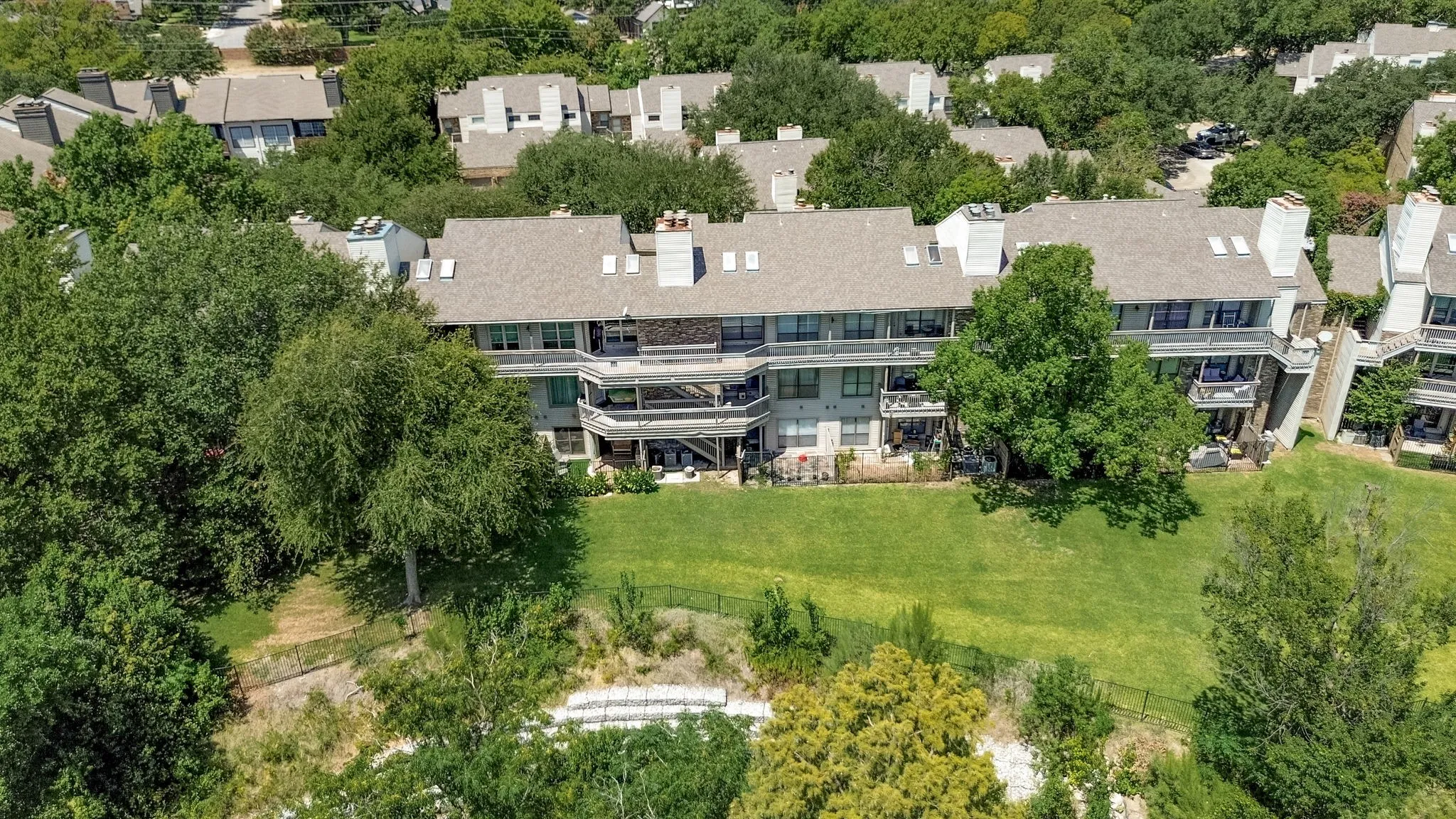 Condominium For Rent in Dallas County , 7340 Skillman Street 1217, Dallas, Texas 75231, 1 Bedroom, 1 Bathroom, 1 Garage spaces, 663 Sqft, built in 1983, mls#21373937, Real Estate Agent in Dallas, Homes For Rent in Dallas county, Homes For Rent in Dallas, Realtor in Dallas Texas, Real Estate Brokerage Independent Realty Texas, Luminita Cordes Realtor