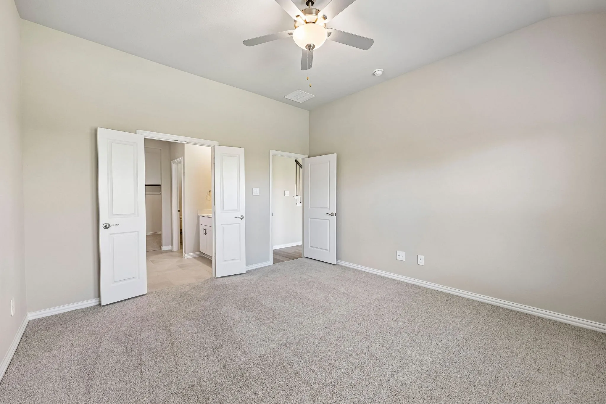 Photo is not of the actual home, but is an inspirational photo of builder’s model home and may depict options, furnishings, and/or decorator features that are not included.