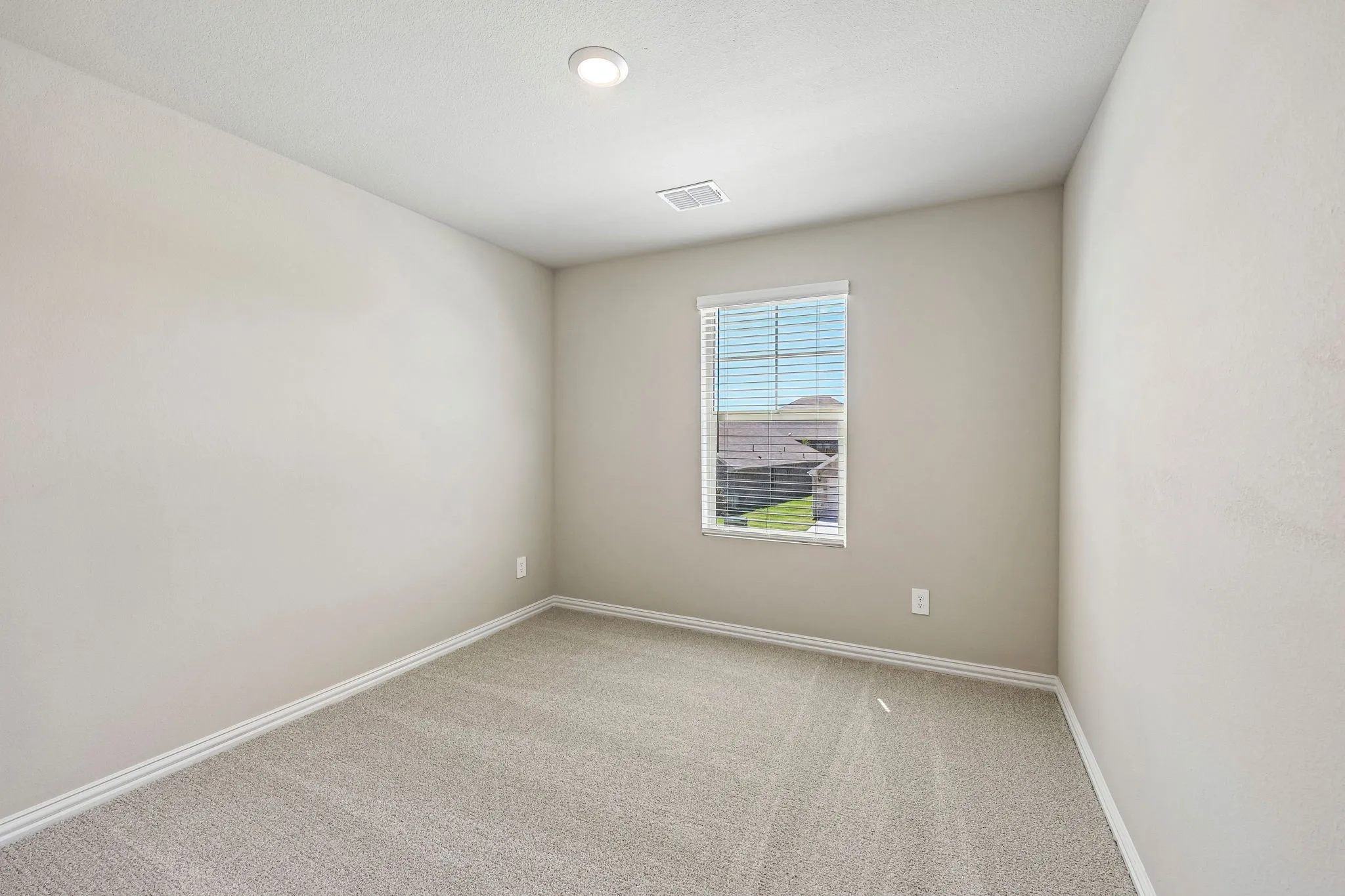 Photo is not of the actual home, but is an inspirational photo of builder’s model home and may depict options, furnishings, and/or decorator features that are not included.