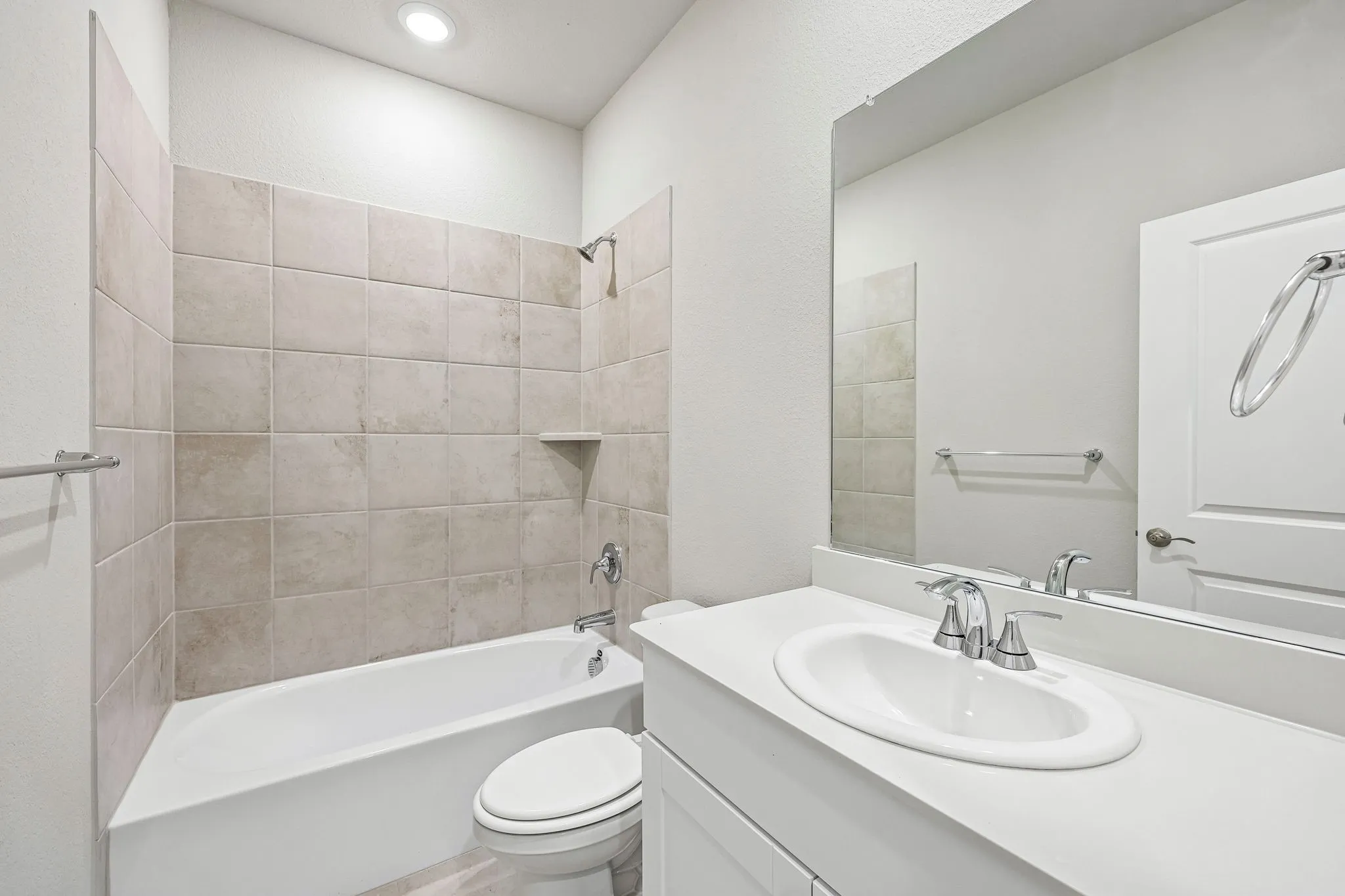Photo is not of the actual home, but is an inspirational photo of builder’s model home and may depict options, furnishings, and/or decorator features that are not included.