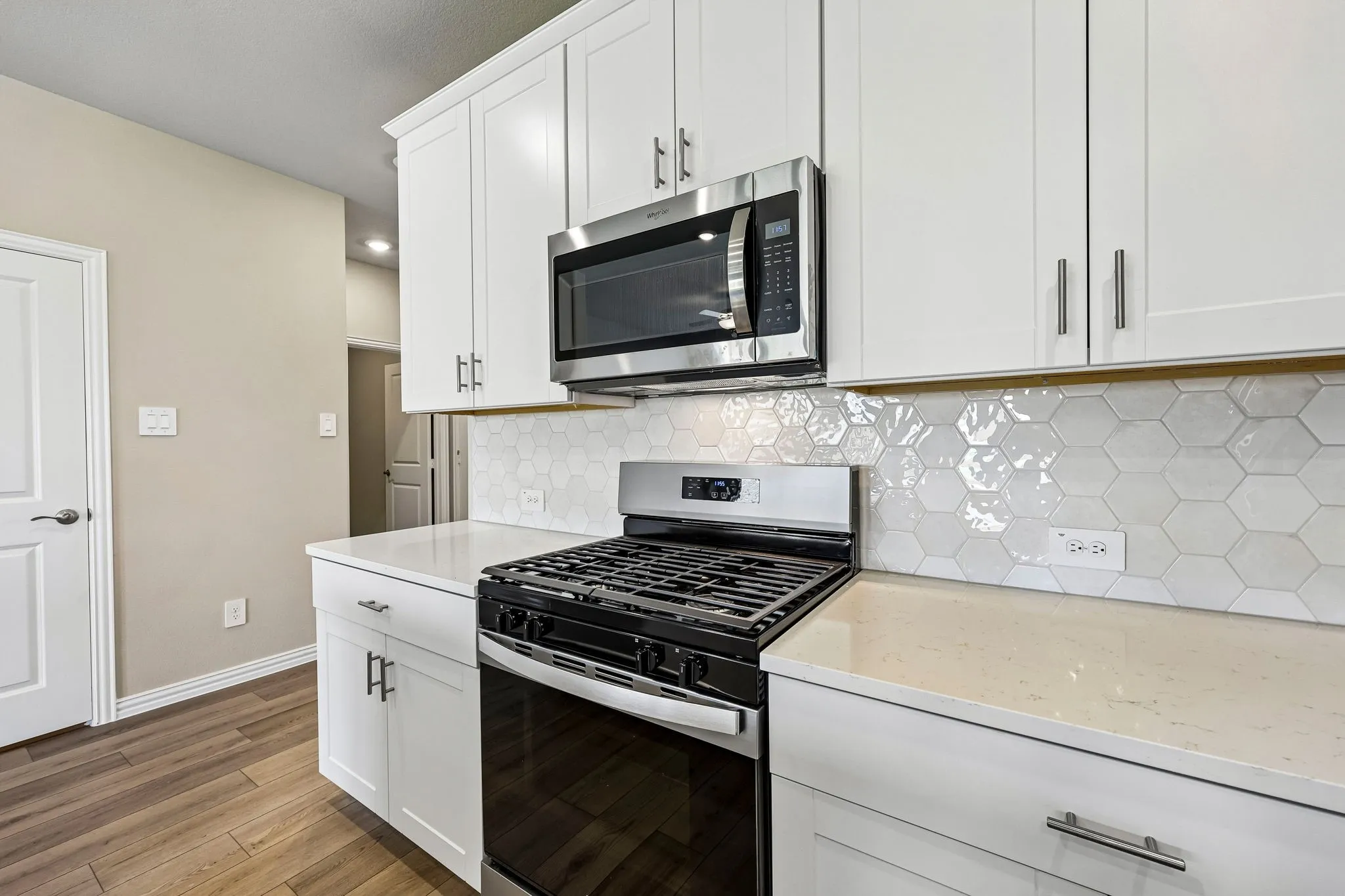 Photo is not of the actual home, but is an inspirational photo of builder’s model home and may depict options, furnishings, and/or decorator features that are not included.