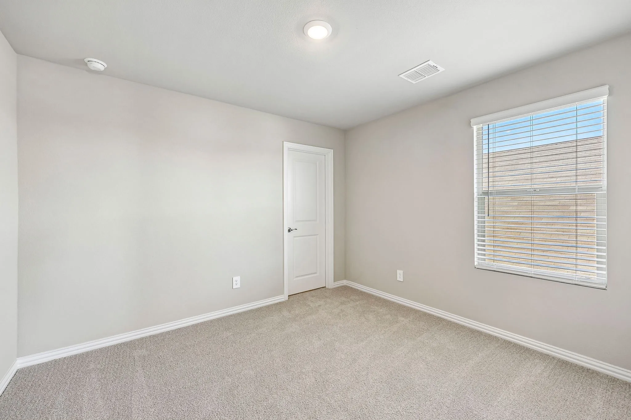 Photo is not of the actual home, but is an inspirational photo of builder’s model home and may depict options, furnishings, and/or decorator features that are not included.
