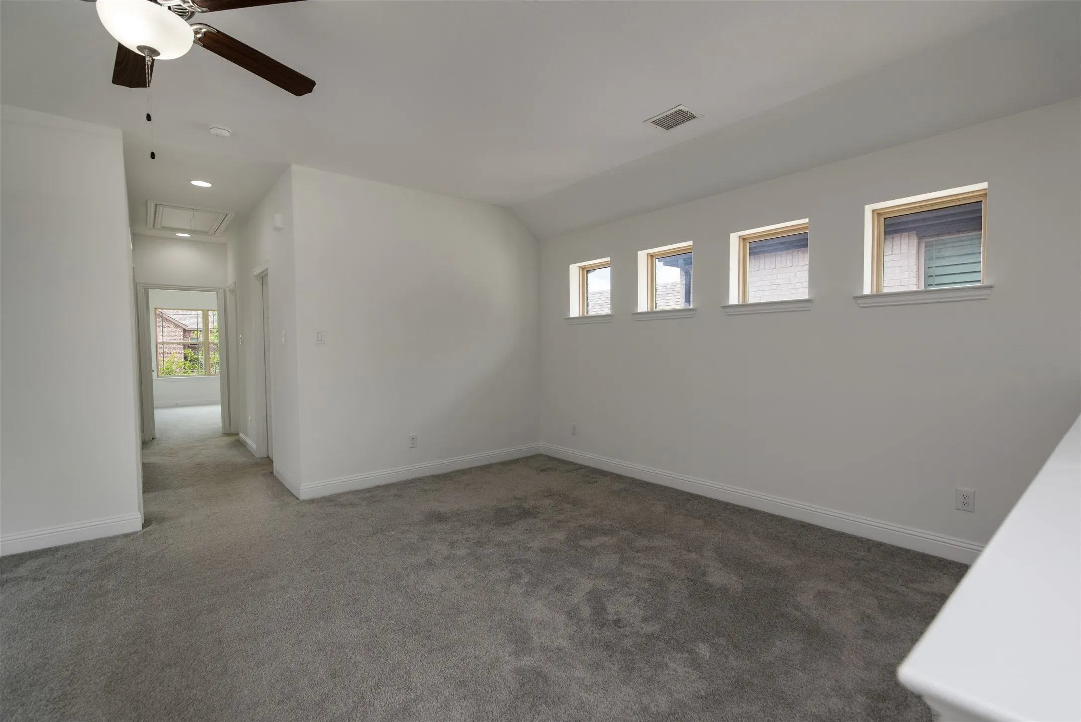 Single Family Residence For Rent in Tarrant County , 7632 Regal Lane, North Richland Hills, Texas 76180, 4 Bedroom, 3 Bathroom, 2 Garage spaces, 2,904 Sqft, built in 2020, mls#21373939, Real Estate Agent in North Richland Hills, Homes For Rent in Tarrant county, Homes For Rent in North Richland Hills, Realtor in North Richland Hills Texas, Real Estate Brokerage Independent Realty Texas, Luminita Cordes Realtor