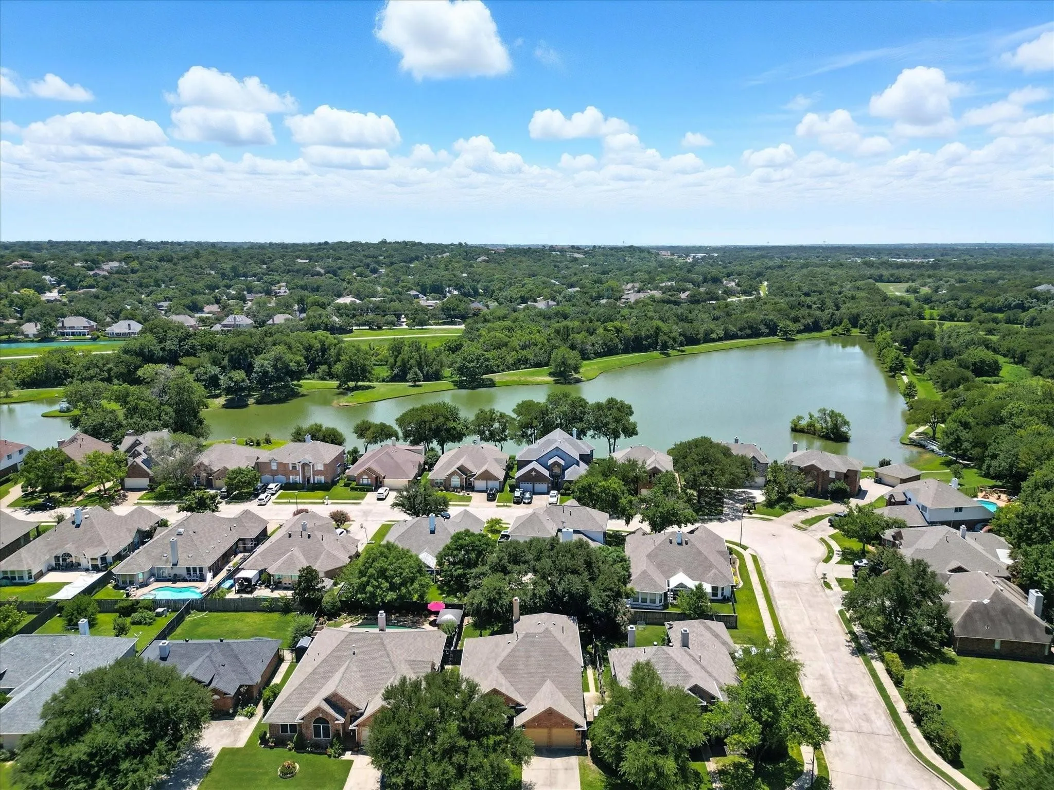Single Family Residence For Sale in Tarrant County , 3133 Watercress Circle, Arlington, Texas 76012, 4 Bedroom, 3 Bathroom, 2 Garage spaces, 2,219 Sqft, built in 1994, mls#21373834, Real Estate Agent in Arlington, Homes For Sale in Tarrant county, Homes For Sale in Arlington, Realtor in Arlington Texas, Real Estate Brokerage Independent Realty Texas, Luminita Cordes Realtor
