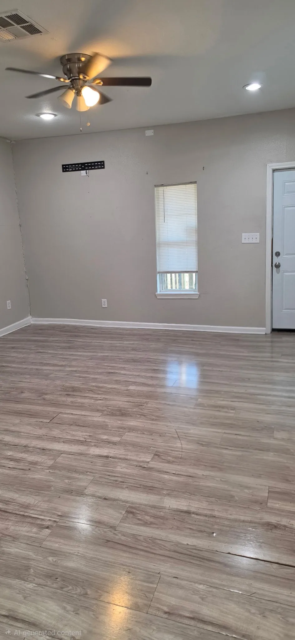 Duplex For Rent in Tarrant County , 1015 E Cannon Street, Fort Worth, Texas 76104, 2 Bedroom, 1 Bathroom, Garage spaces, 672 Sqft, built in 1937, mls#21373917, Real Estate Agent in Fort Worth, Homes For Rent in Tarrant county, Homes For Rent in Fort Worth, Realtor in Fort Worth Texas, Real Estate Brokerage Independent Realty Texas, Luminita Cordes Realtor