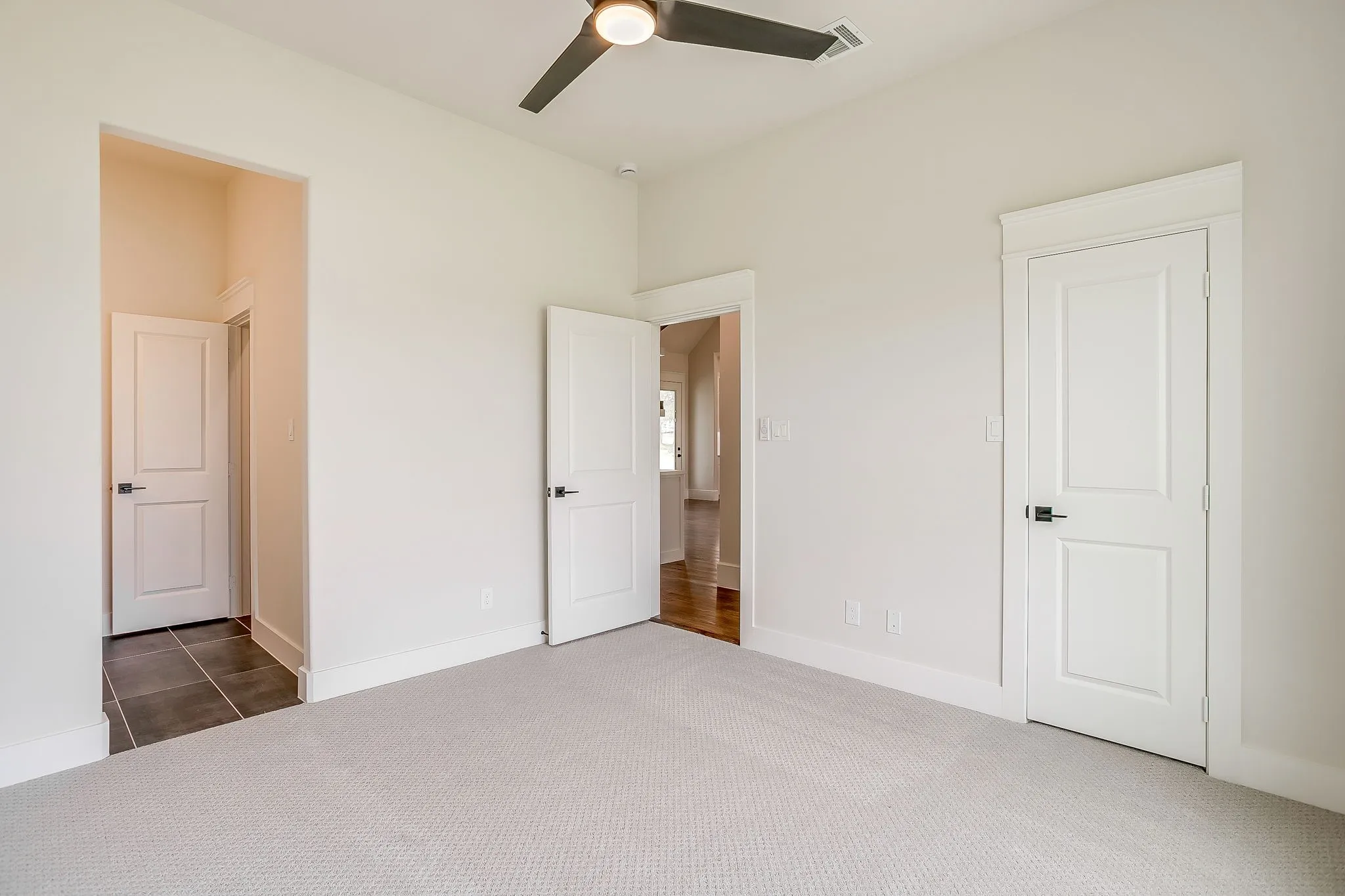 Single Family Residence For Sale in Parker County , 1001 Magnolia Court, Springtown, Texas 76082, 3 Bedroom, 3 Bathroom, 3 Garage spaces, 2,588 Sqft, built in 2025, mls#21373867, Real Estate Agent in Springtown, Homes For Sale in Parker county, Homes For Sale in Springtown, Realtor in Springtown Texas, Real Estate Brokerage Independent Realty Texas, Luminita Cordes Realtor