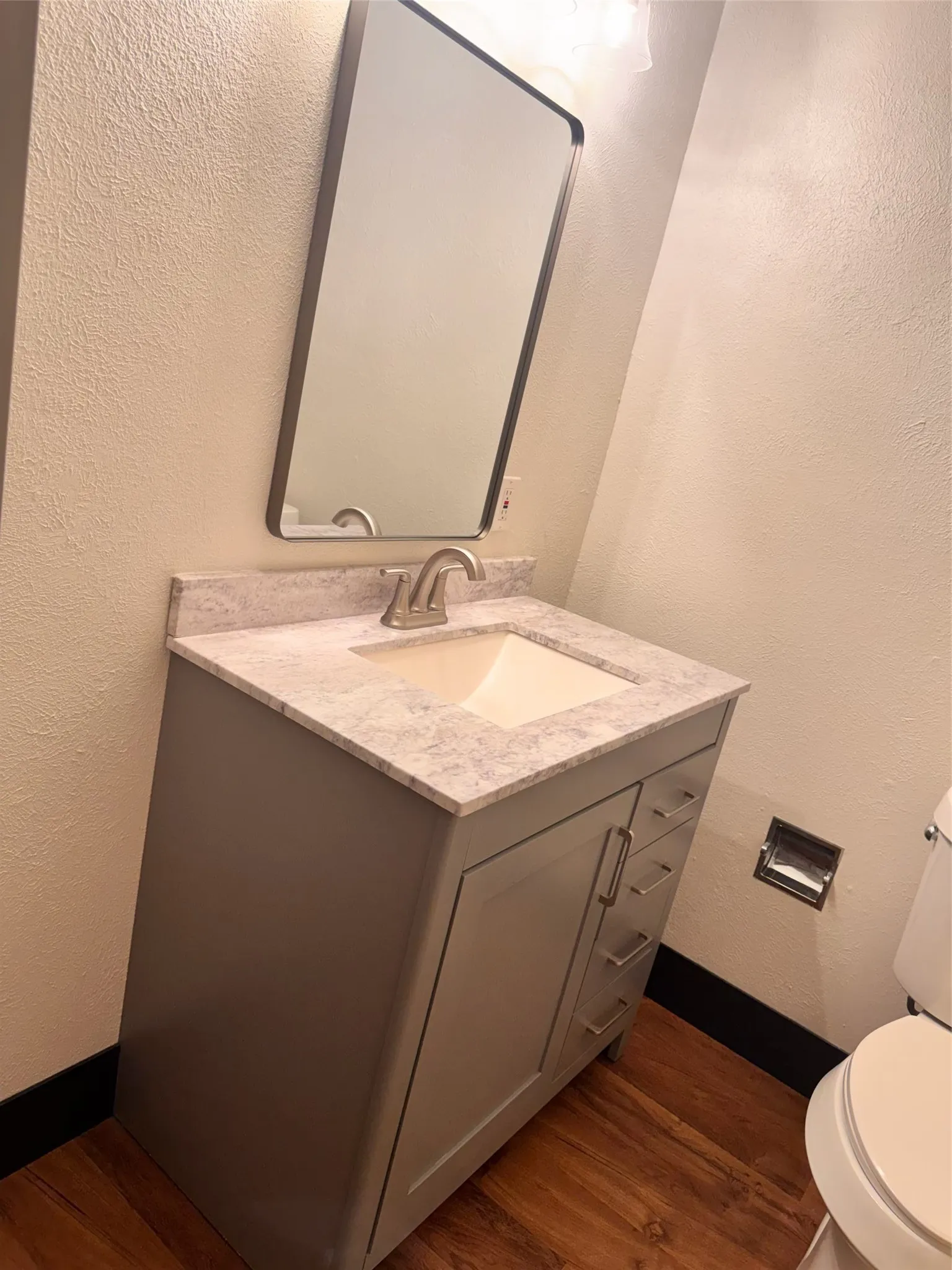 Single Family Residence For Rent in Tarrant County , 1710 Cresthaven Drive, Pantego, Texas 76013, 3 Bedroom, 2 Bathroom, 2 Garage spaces, 1,964 Sqft, built in 1964, mls#21373962, Real Estate Agent in Pantego, Homes For Rent in Tarrant county, Homes For Rent in Pantego, Realtor in Pantego Texas, Real Estate Brokerage Independent Realty Texas, Luminita Cordes Realtor