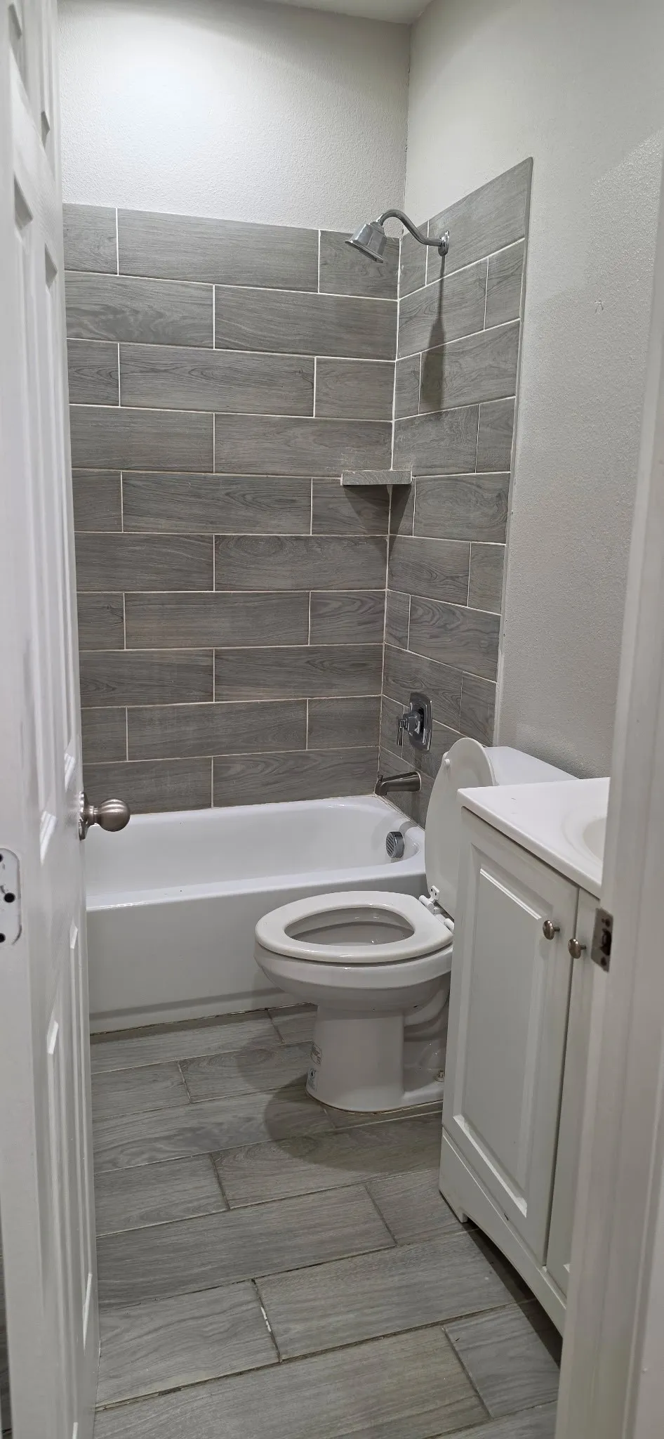 Duplex For Rent in Tarrant County , 1017 E Cannon Street, Fort Worth, Texas 76104, 2 Bedroom, 1 Bathroom, Garage spaces, 672 Sqft, built in 1937, mls#21373969, Real Estate Agent in Fort Worth, Homes For Rent in Tarrant county, Homes For Rent in Fort Worth, Realtor in Fort Worth Texas, Real Estate Brokerage Independent Realty Texas, Luminita Cordes Realtor