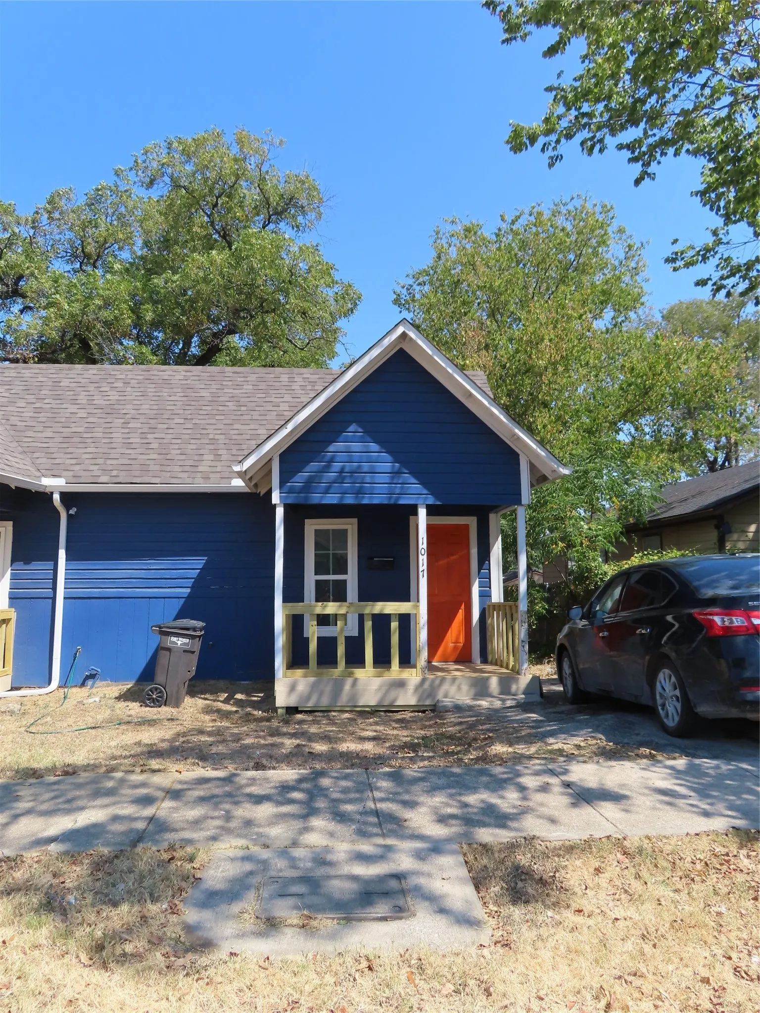 Duplex For Rent in Tarrant County , 1017 E Cannon Street, Fort Worth, Texas 76104, 2 Bedroom, 1 Bathroom, Garage spaces, 672 Sqft, built in 1937, mls#21373969, Real Estate Agent in Fort Worth, Homes For Rent in Tarrant county, Homes For Rent in Fort Worth, Realtor in Fort Worth Texas, Real Estate Brokerage Independent Realty Texas, Luminita Cordes Realtor