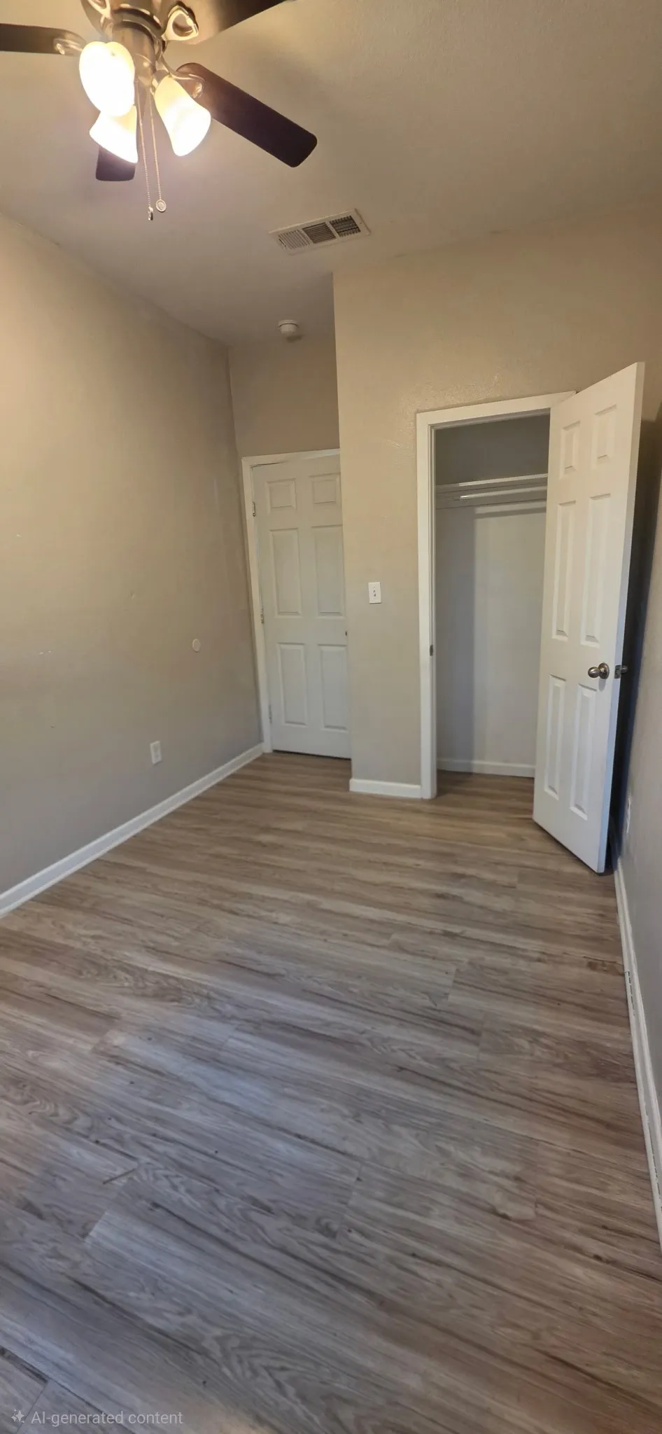 Duplex For Rent in Tarrant County , 1017 E Cannon Street, Fort Worth, Texas 76104, 2 Bedroom, 1 Bathroom, Garage spaces, 672 Sqft, built in 1937, mls#21373969, Real Estate Agent in Fort Worth, Homes For Rent in Tarrant county, Homes For Rent in Fort Worth, Realtor in Fort Worth Texas, Real Estate Brokerage Independent Realty Texas, Luminita Cordes Realtor