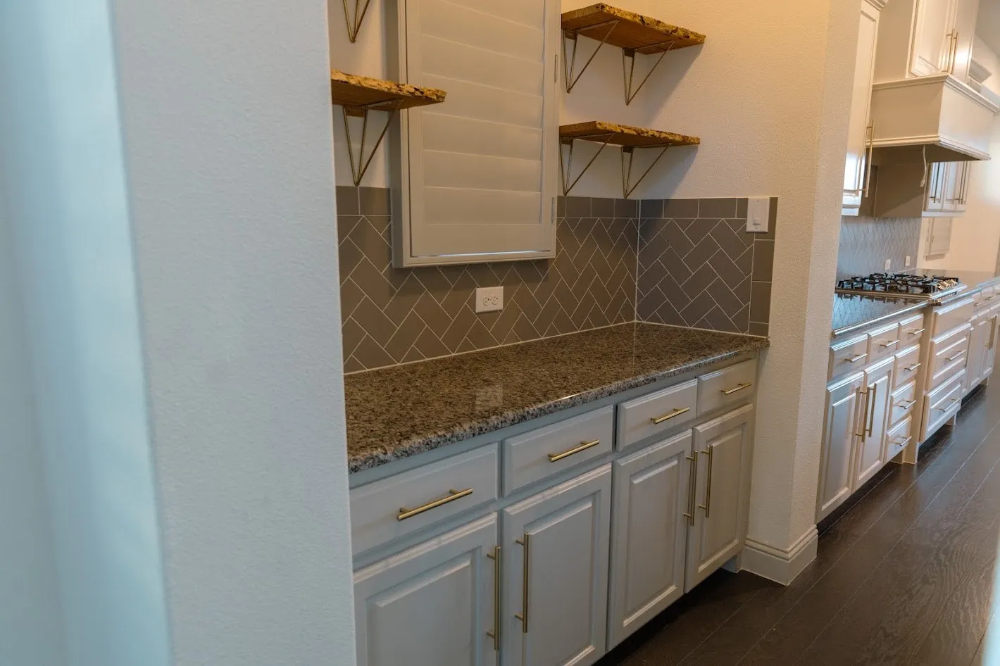Single Family Residence For Rent in Denton County , 2417 Mare Road, Carrollton, Texas 75010, 4 Bedroom, 4 Bathroom, 2 Garage spaces, 4,075 Sqft, built in 2017, mls#21372820, Real Estate Agent in Carrollton, Homes For Rent in Denton county, Homes For Rent in Carrollton, Realtor in Carrollton Texas, Real Estate Brokerage Independent Realty Texas, Luminita Cordes Realtor