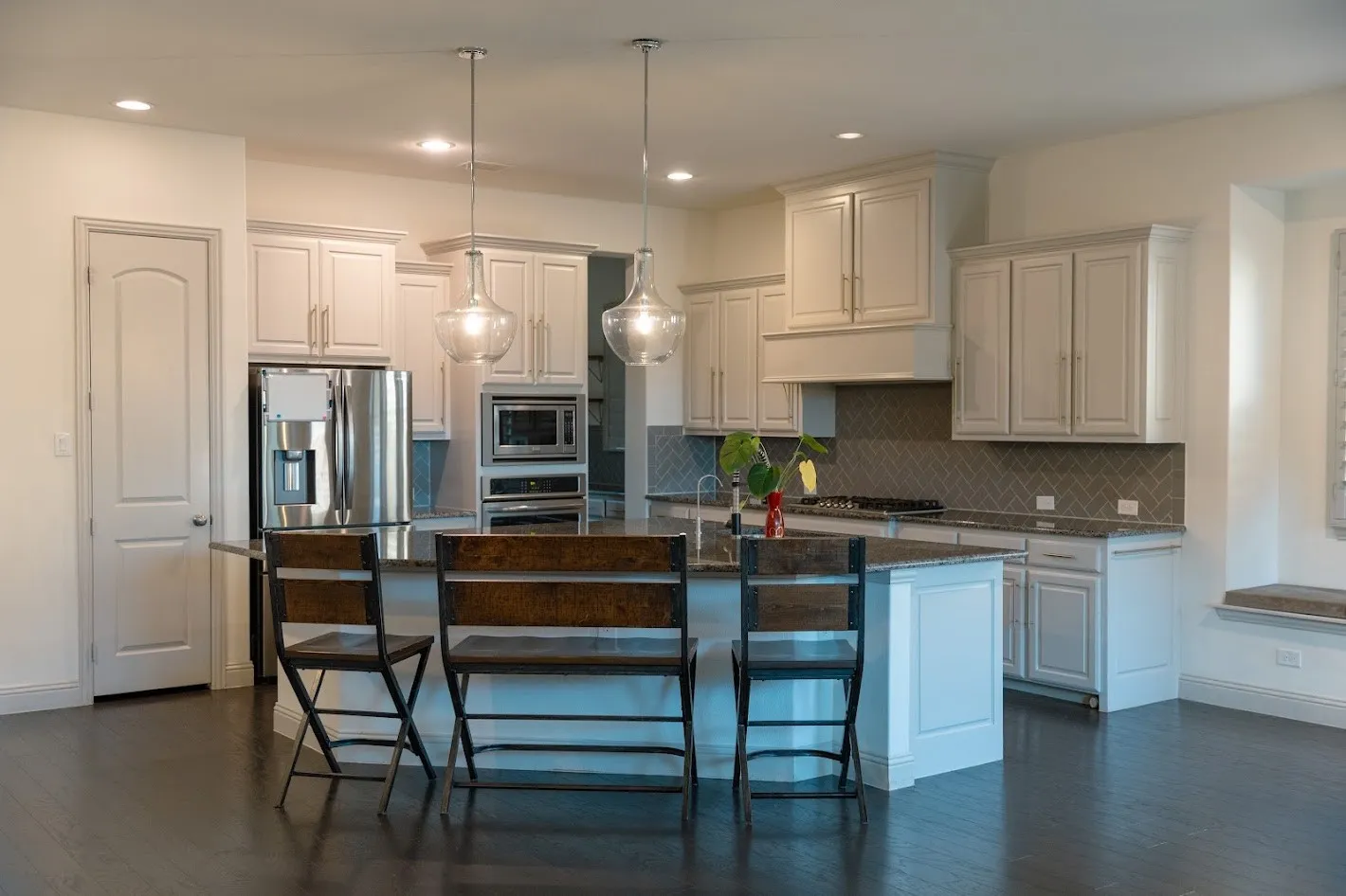 Single Family Residence For Rent in Denton County , 2417 Mare Road, Carrollton, Texas 75010, 4 Bedroom, 4 Bathroom, 2 Garage spaces, 4,075 Sqft, built in 2017, mls#21372820, Real Estate Agent in Carrollton, Homes For Rent in Denton county, Homes For Rent in Carrollton, Realtor in Carrollton Texas, Real Estate Brokerage Independent Realty Texas, Luminita Cordes Realtor