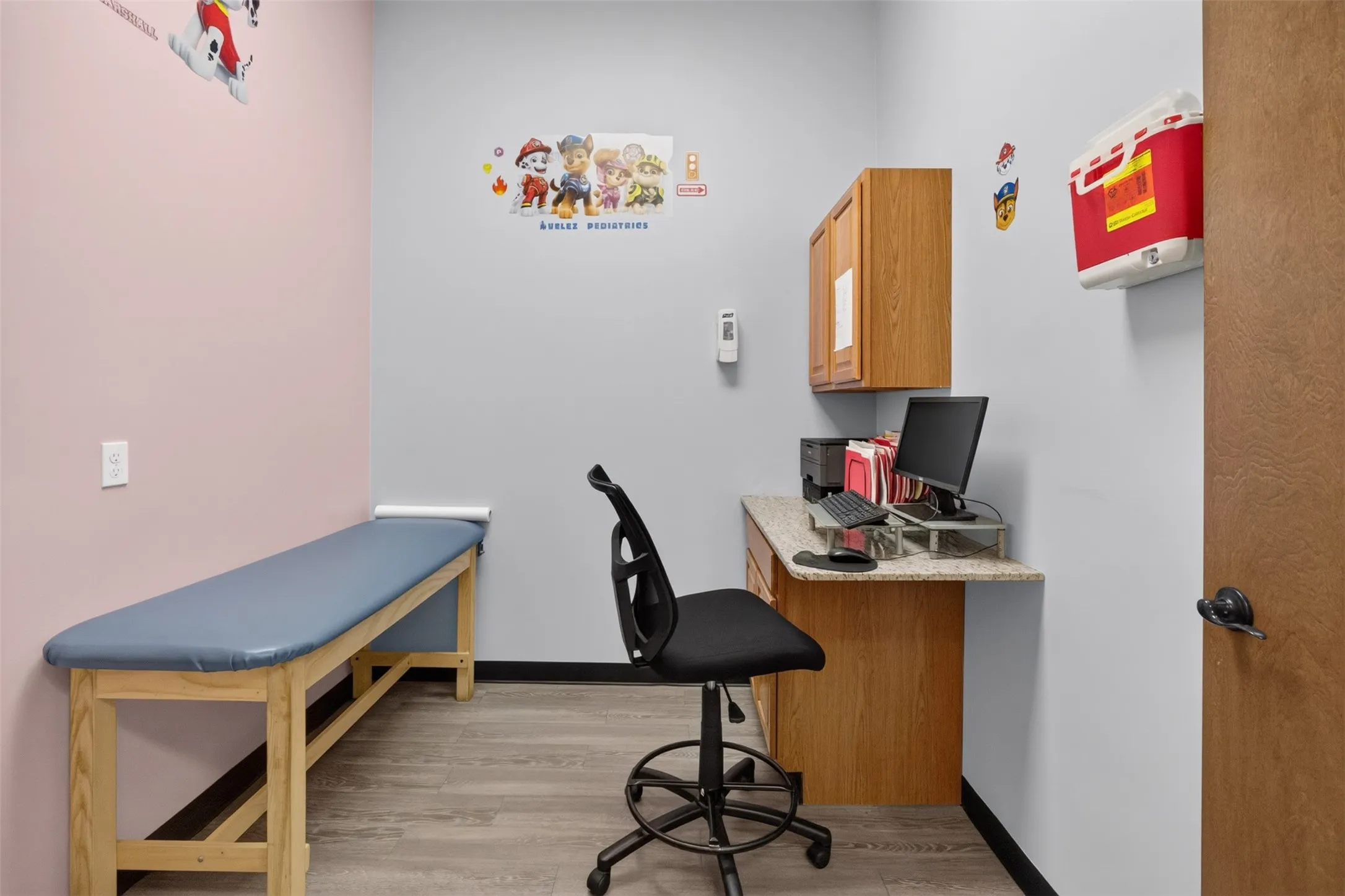 EXAM ROOM